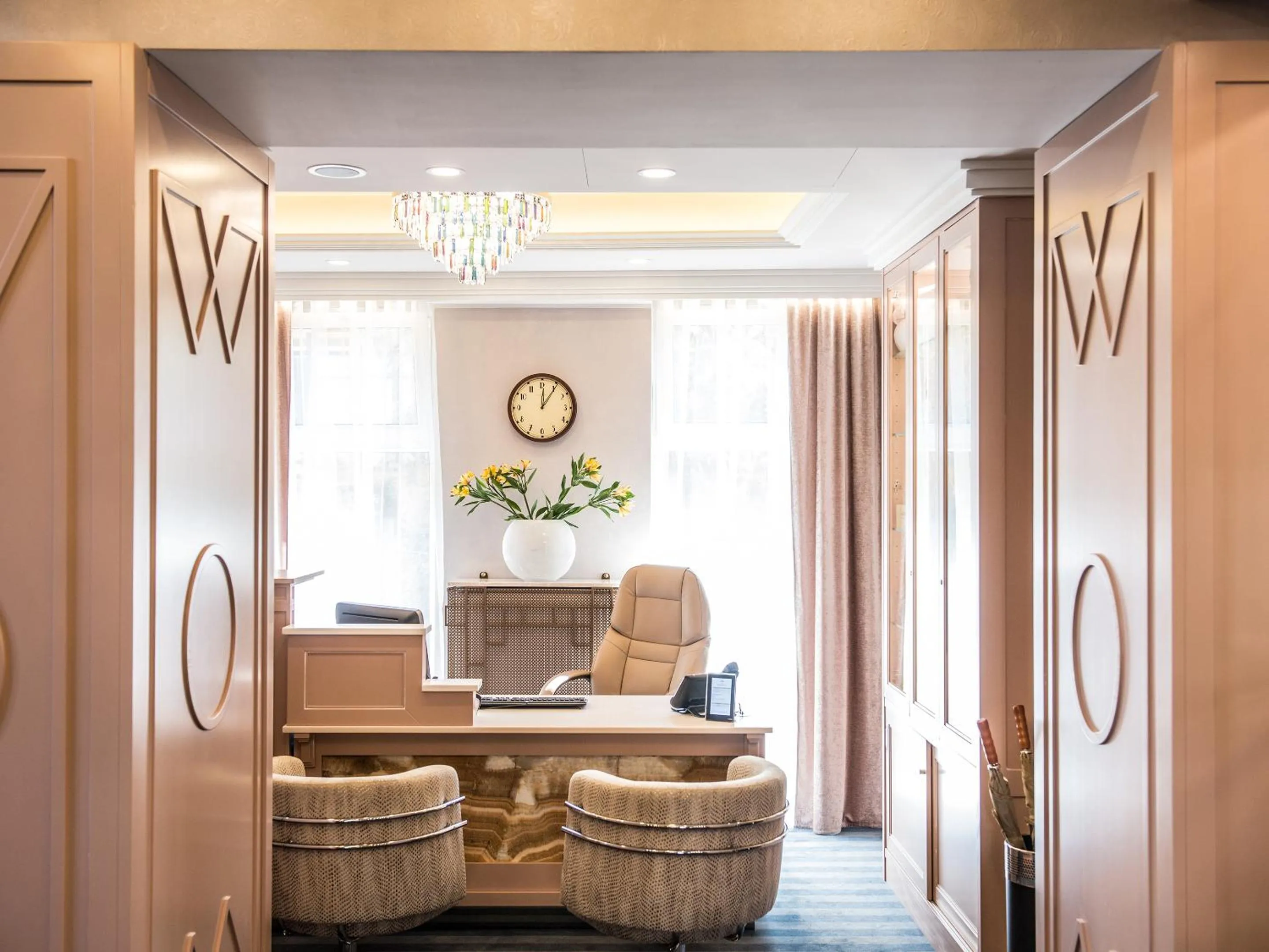 Lobby or reception in EA Hotel Mozart