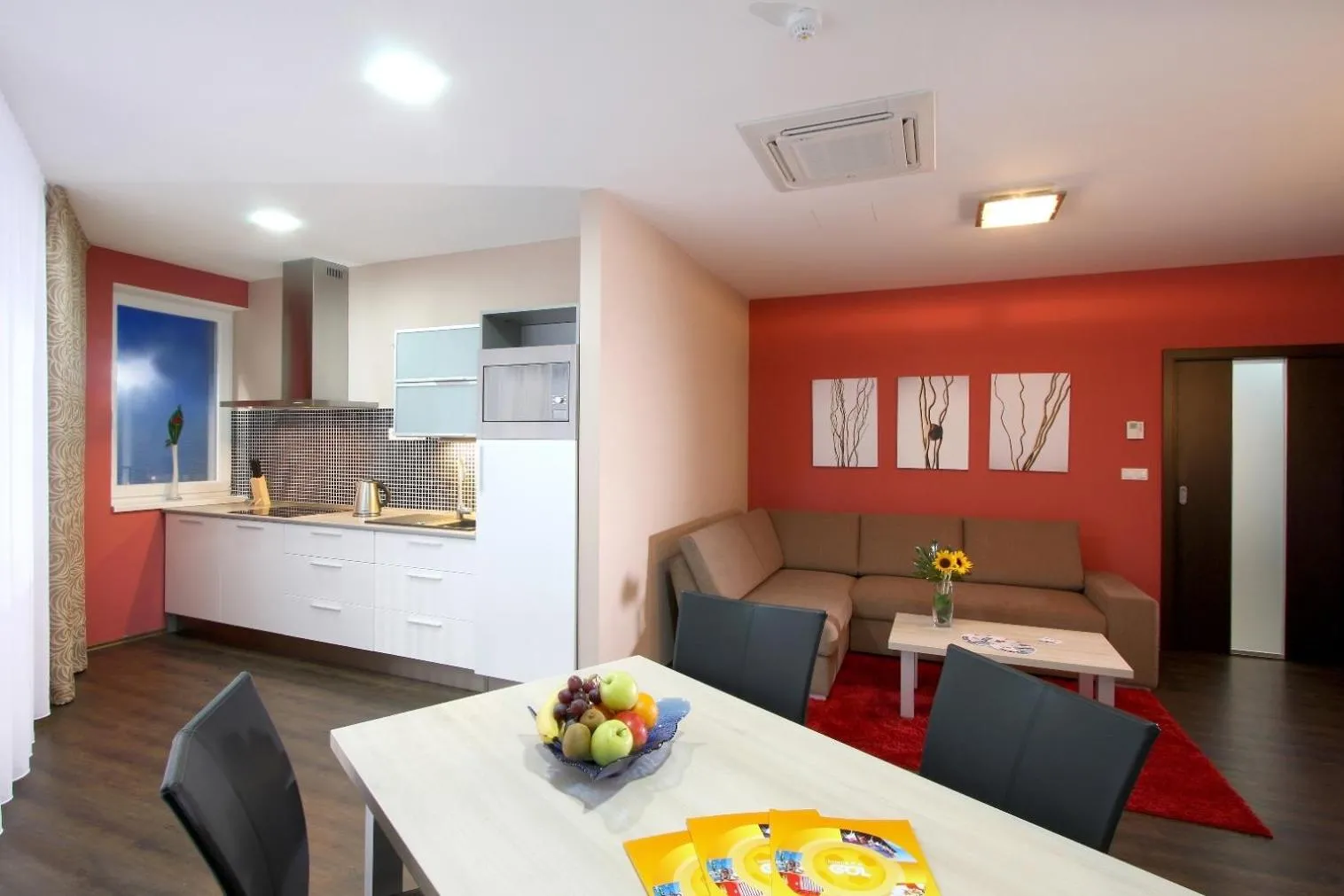 Kitchen or kitchenette in Hotel Gól garni
