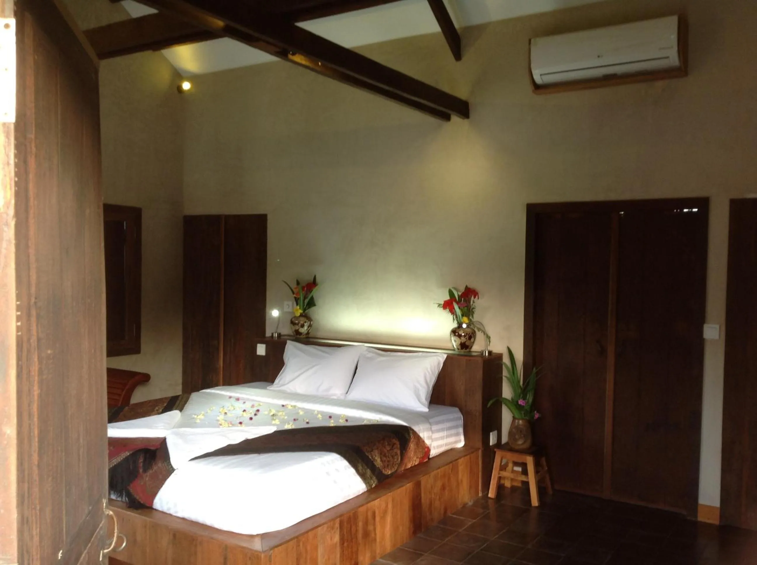 Photo of the whole room in Angkor Rural Boutique Resort