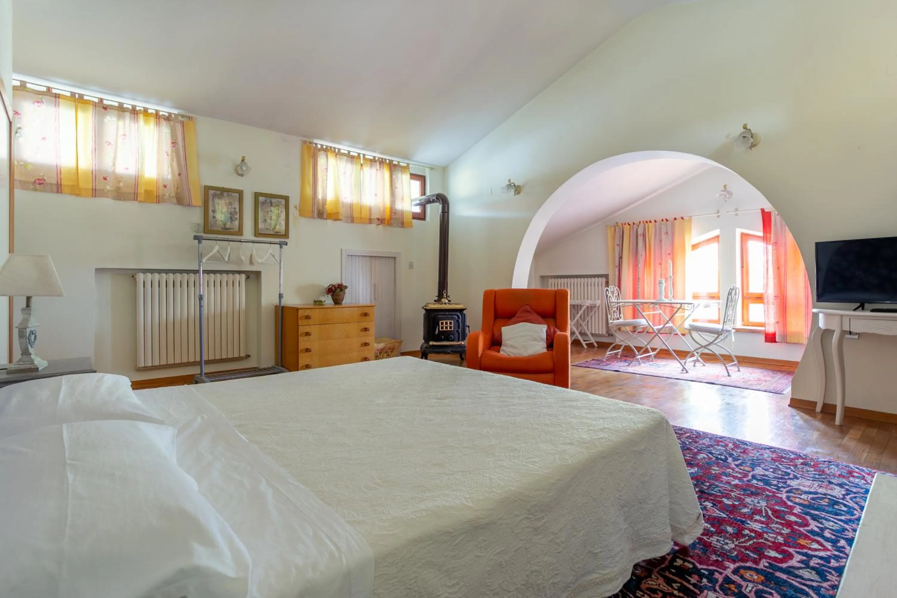 View (from property/room), Bed in Villa Carol Appartamento e B&B