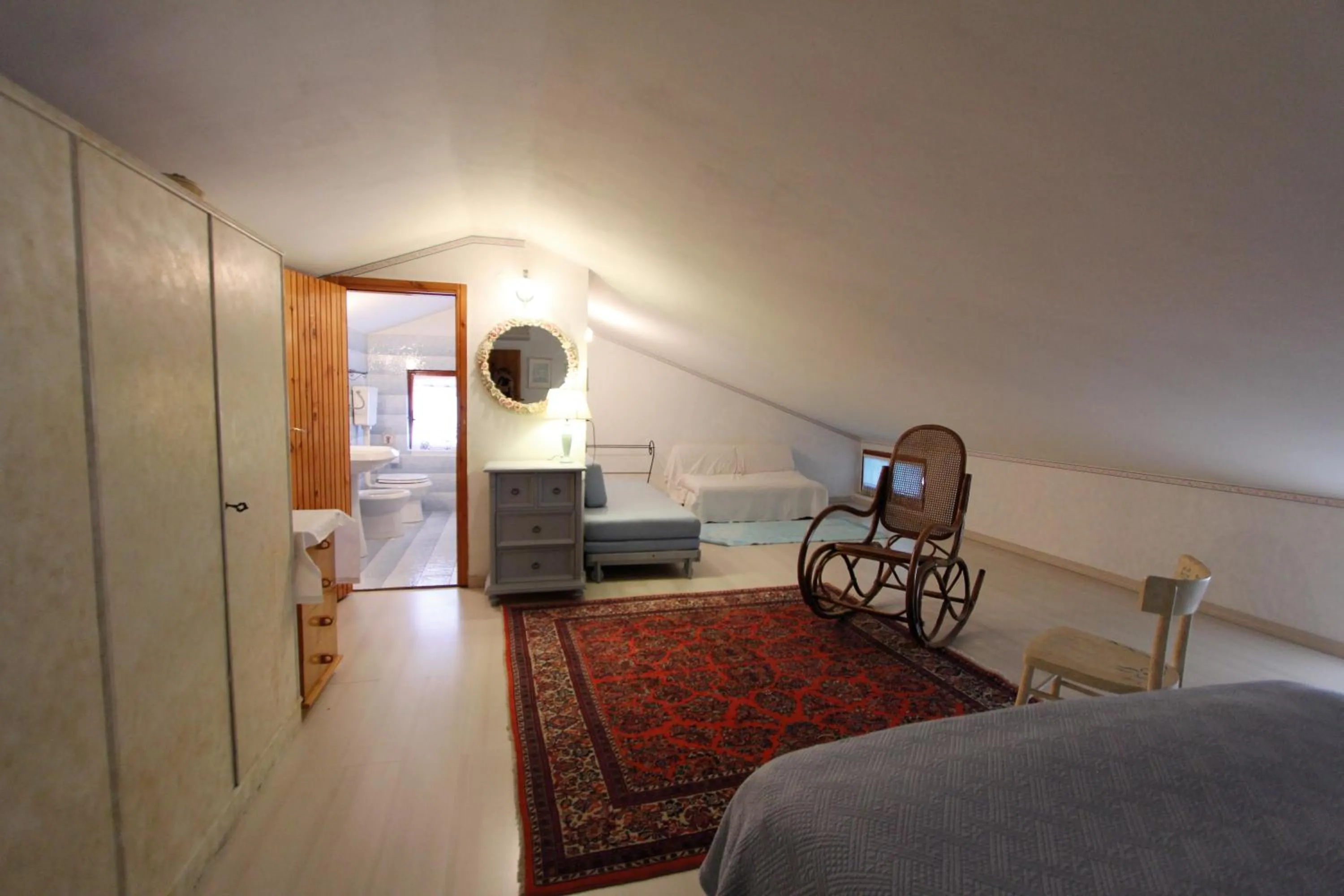 Bed in Villa Carol Appartamento e B&B