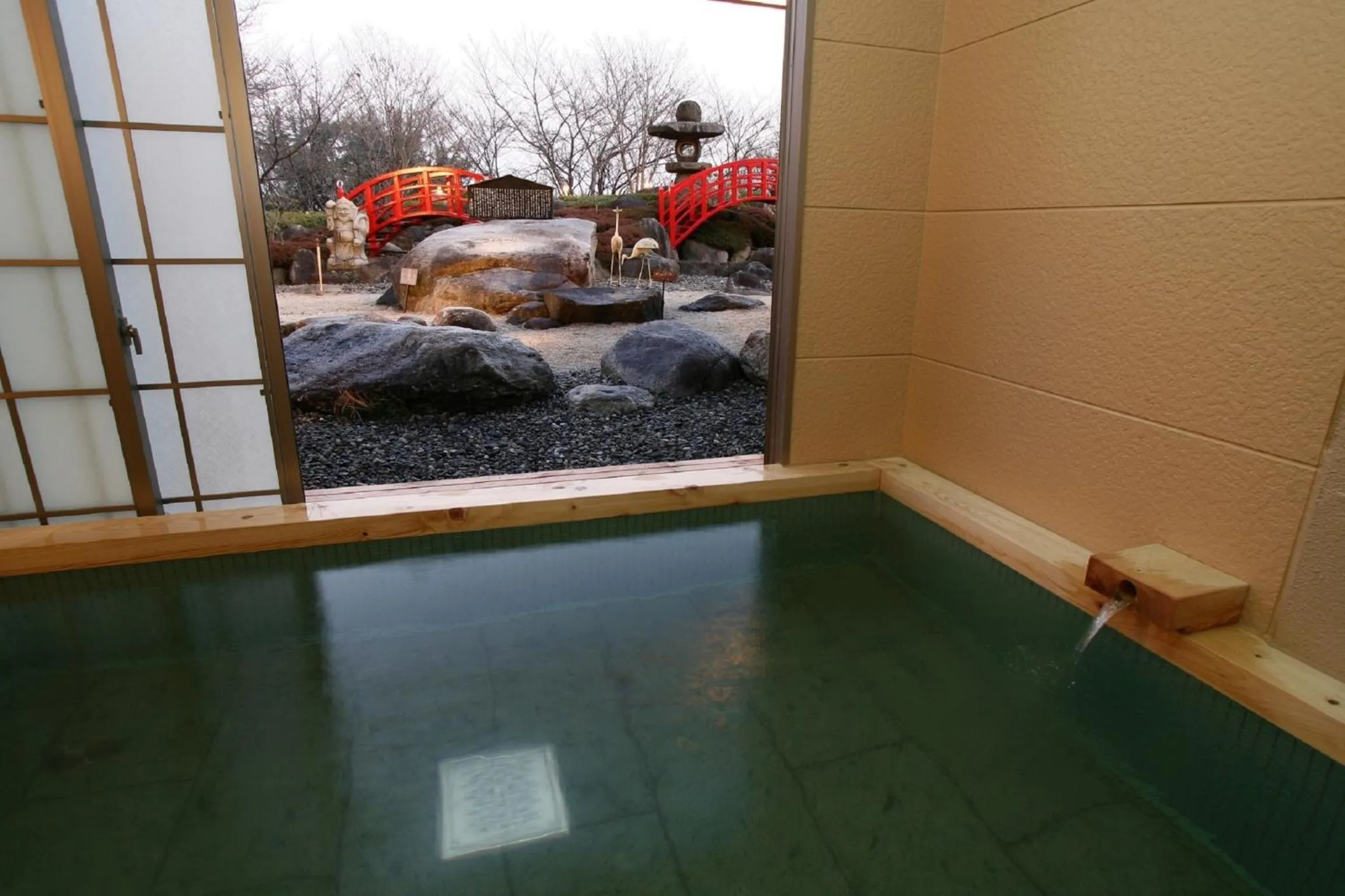 Hot Spring Bath in Hotel Kaminoyu Onsen