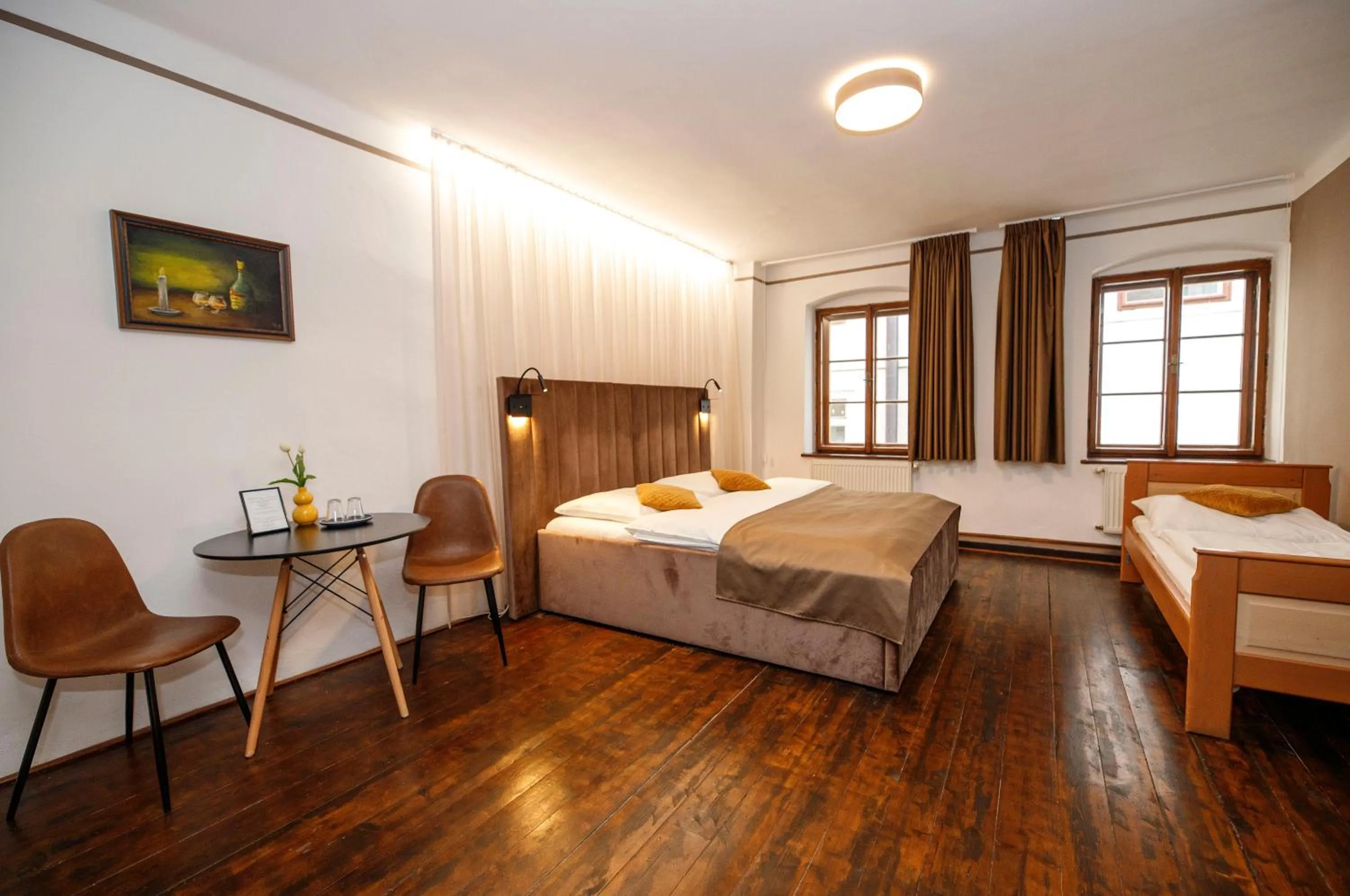 Bed in Hotel Svambersky dum