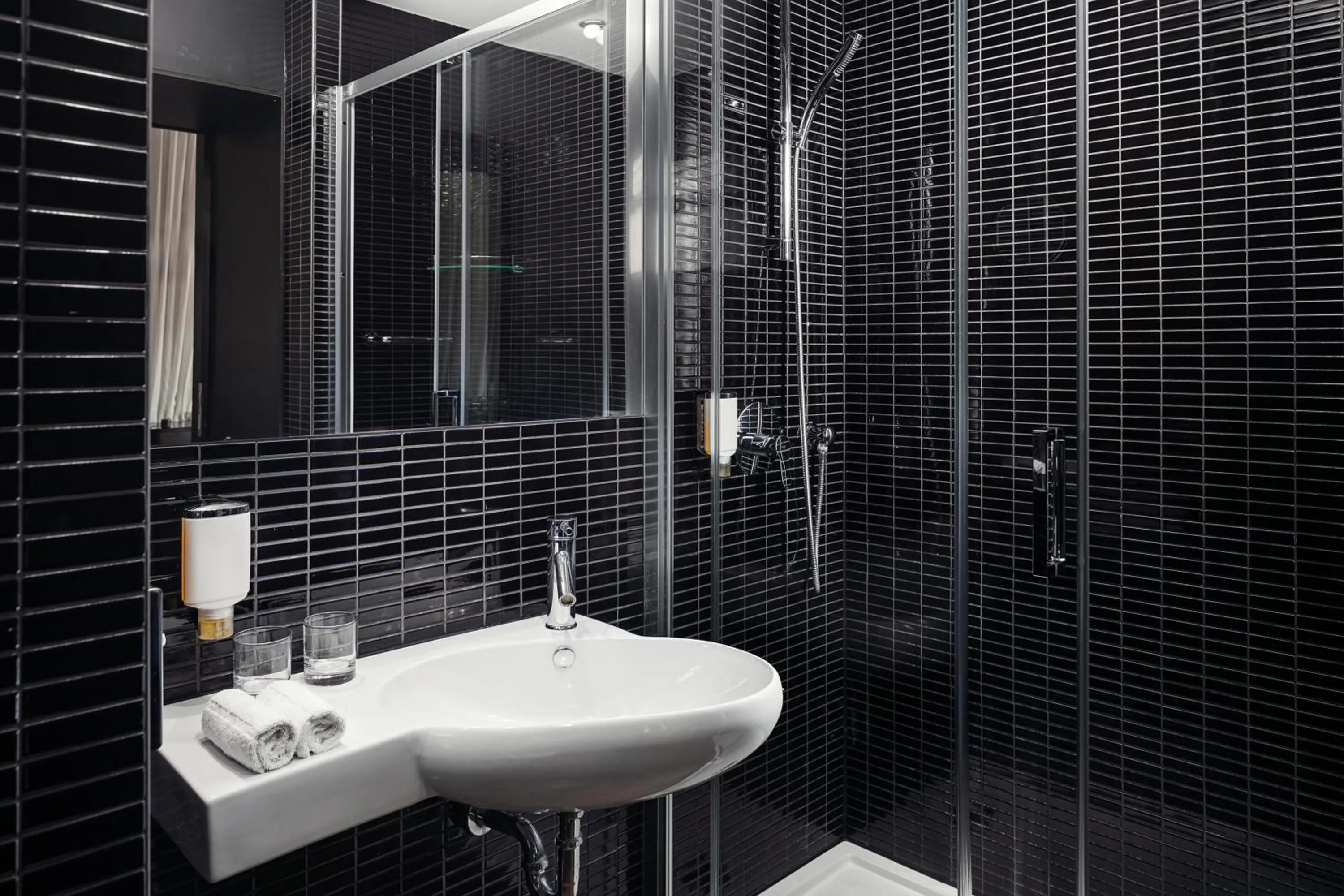 Bathroom in Perla Hotel