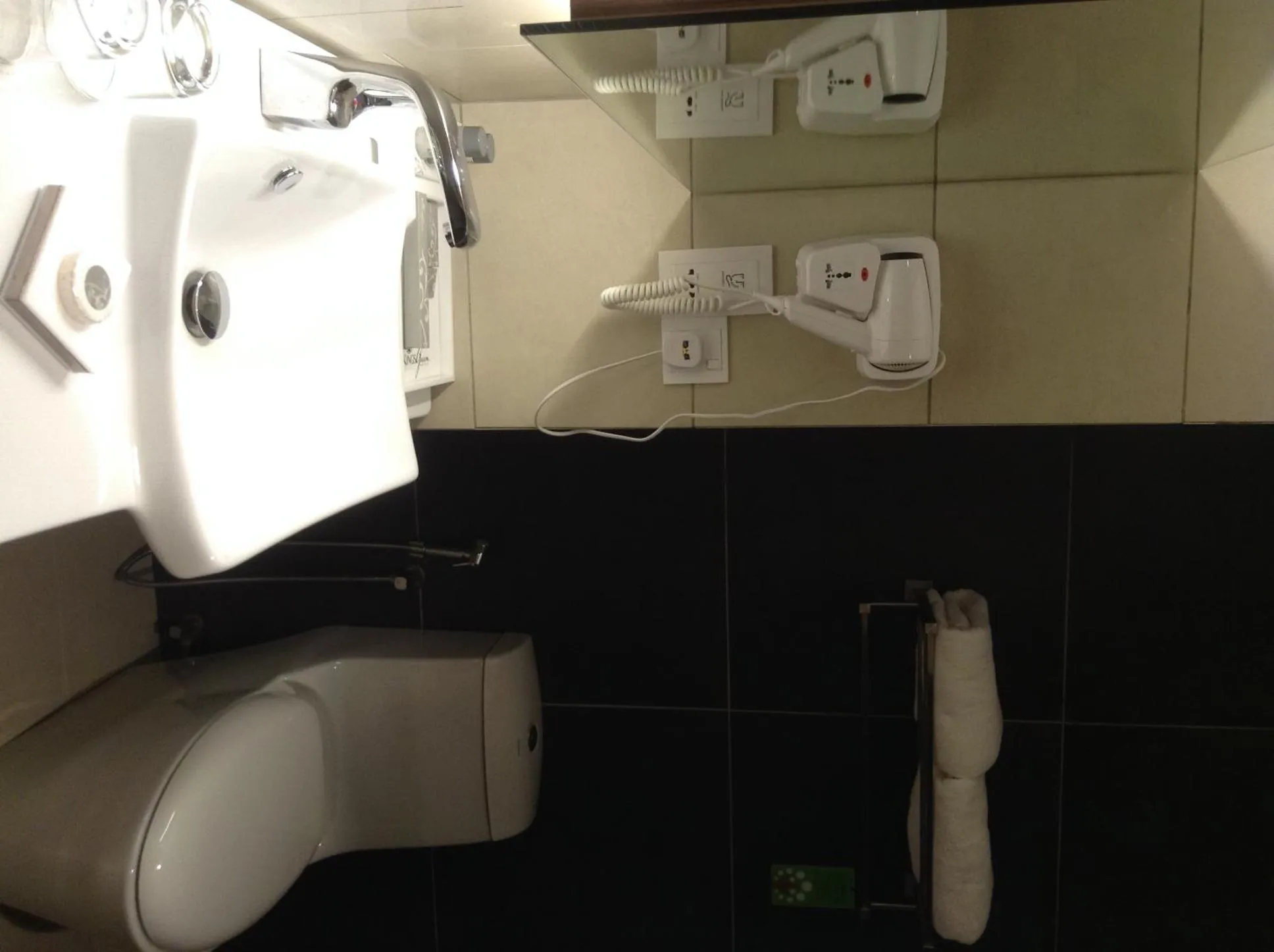 Bathroom in Kings Green Hotel City Centre Melaka