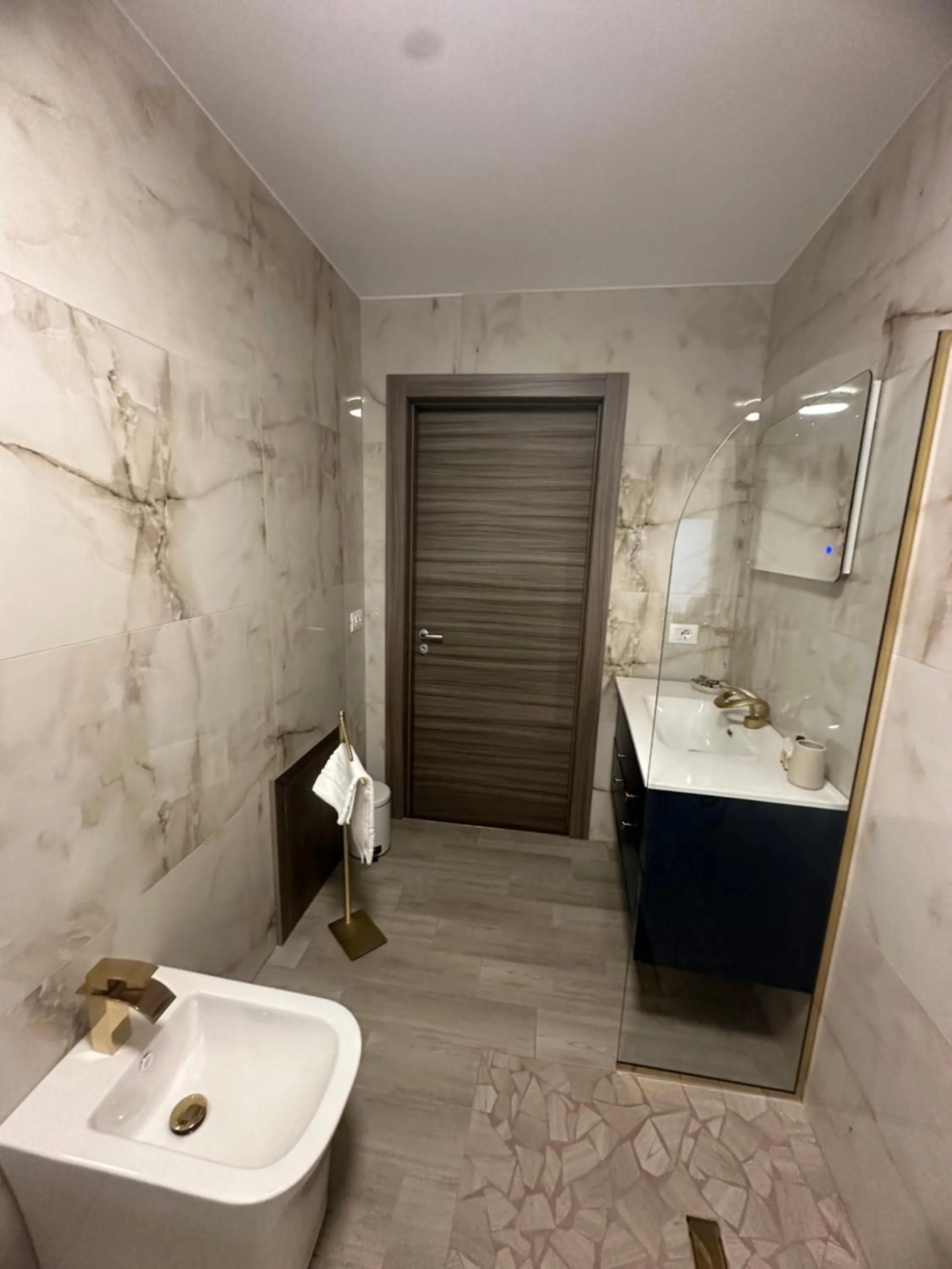 Bathroom in Emerella Luxury Suites-Siderno Lungomare