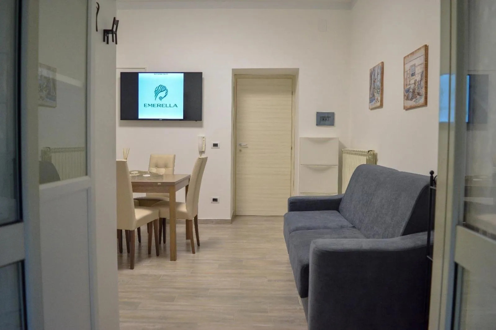 Living room in Emerella Luxury Suites-Siderno Lungomare