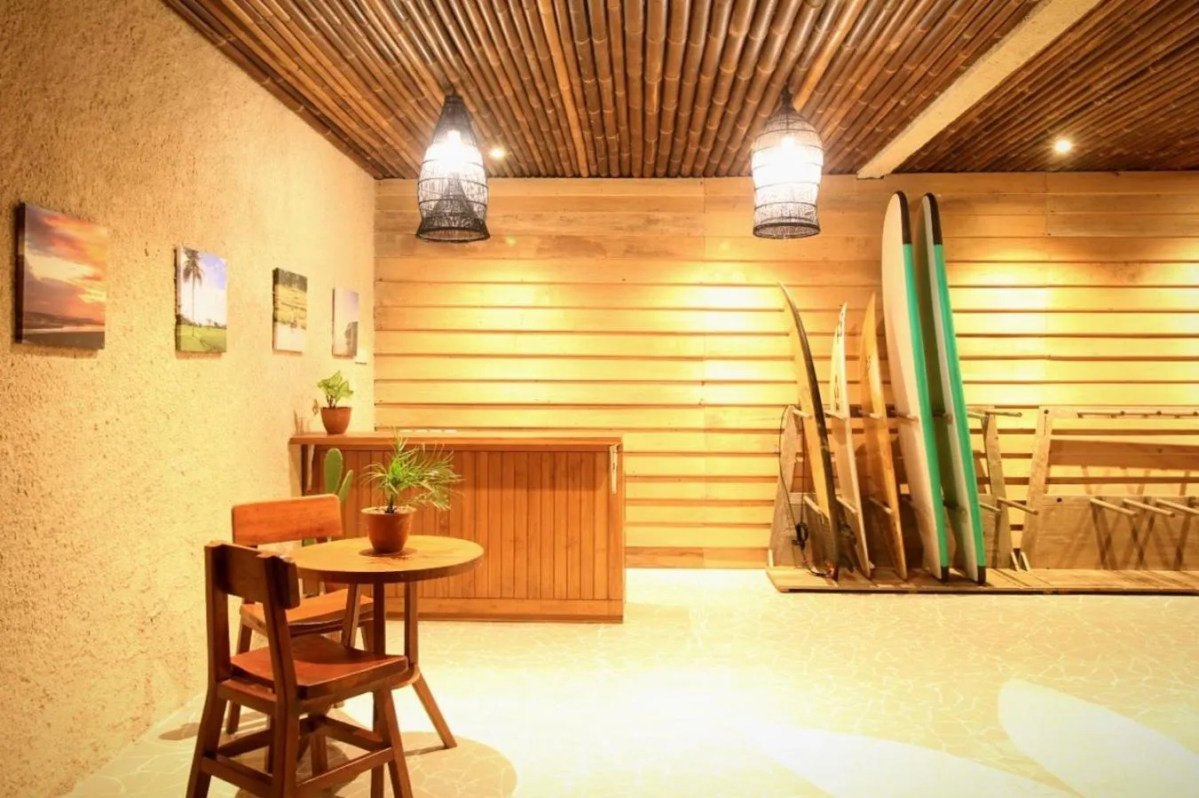 Lobby or reception in Cabana Surf and Stay