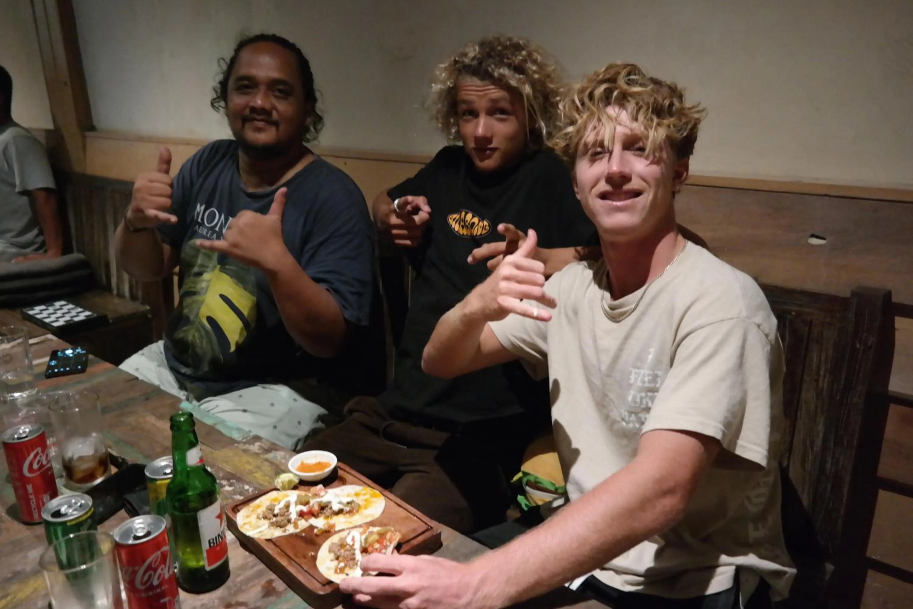 Restaurant/places to eat in Cabana Surf and Stay