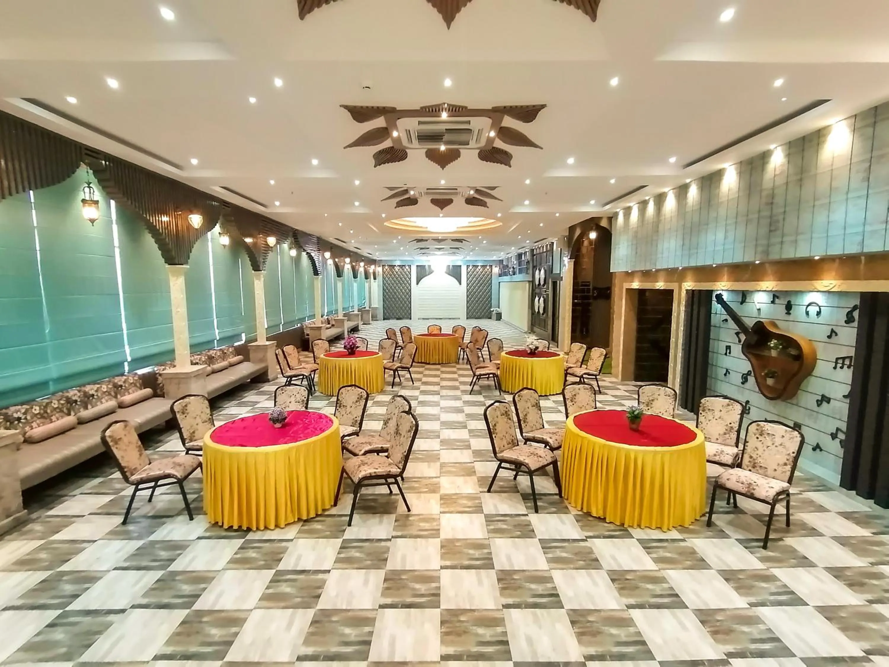 Banquet/Function facilities in Ghar 365 Residency