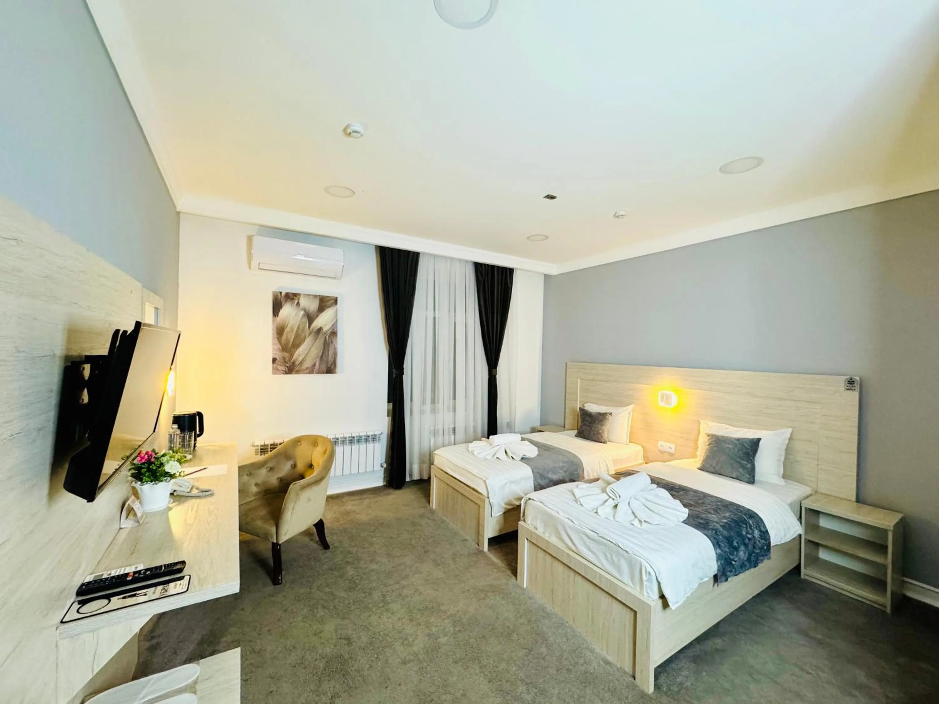 Bed in South Hotel Tashkent