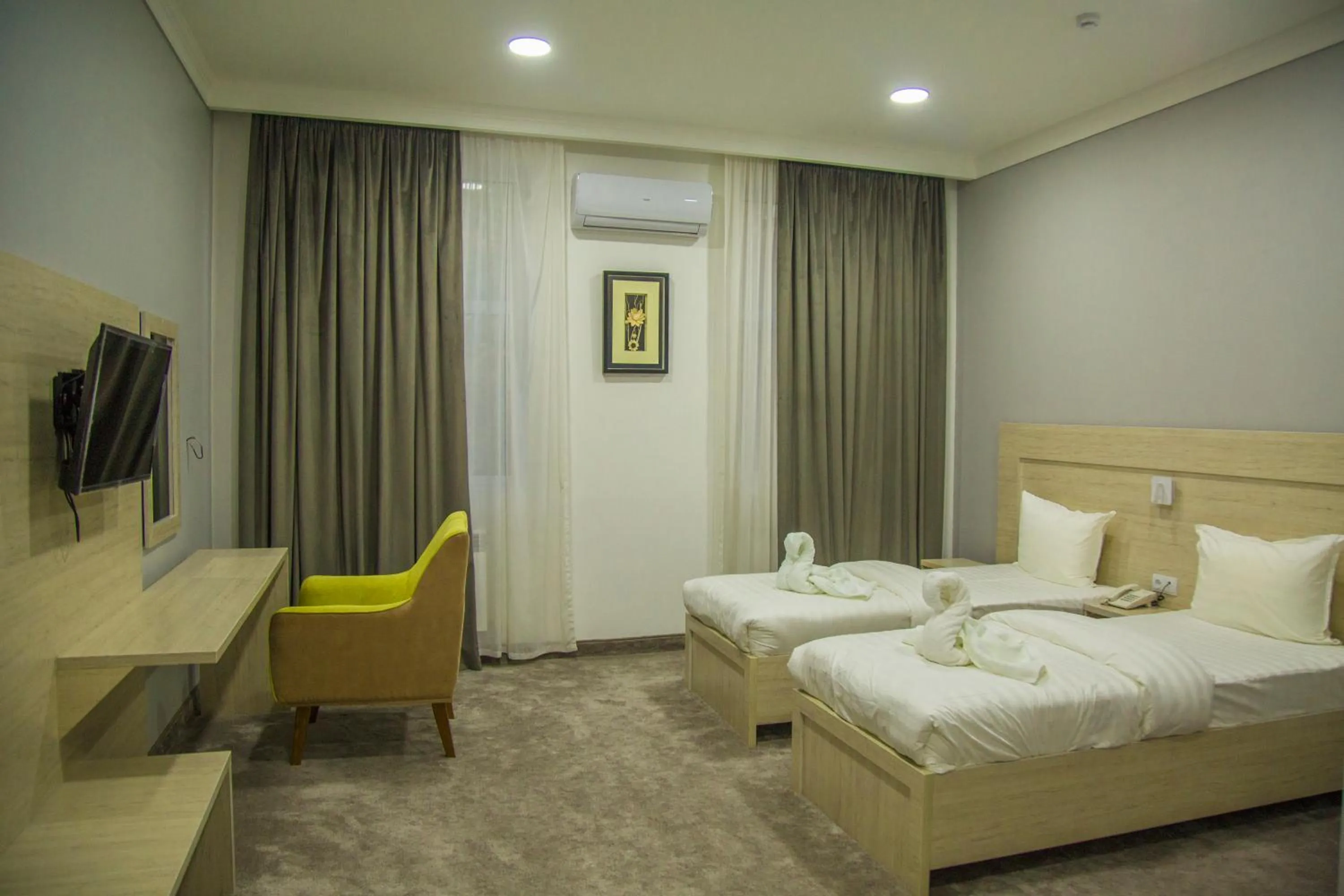 TV and multimedia, Bed in South Hotel Tashkent