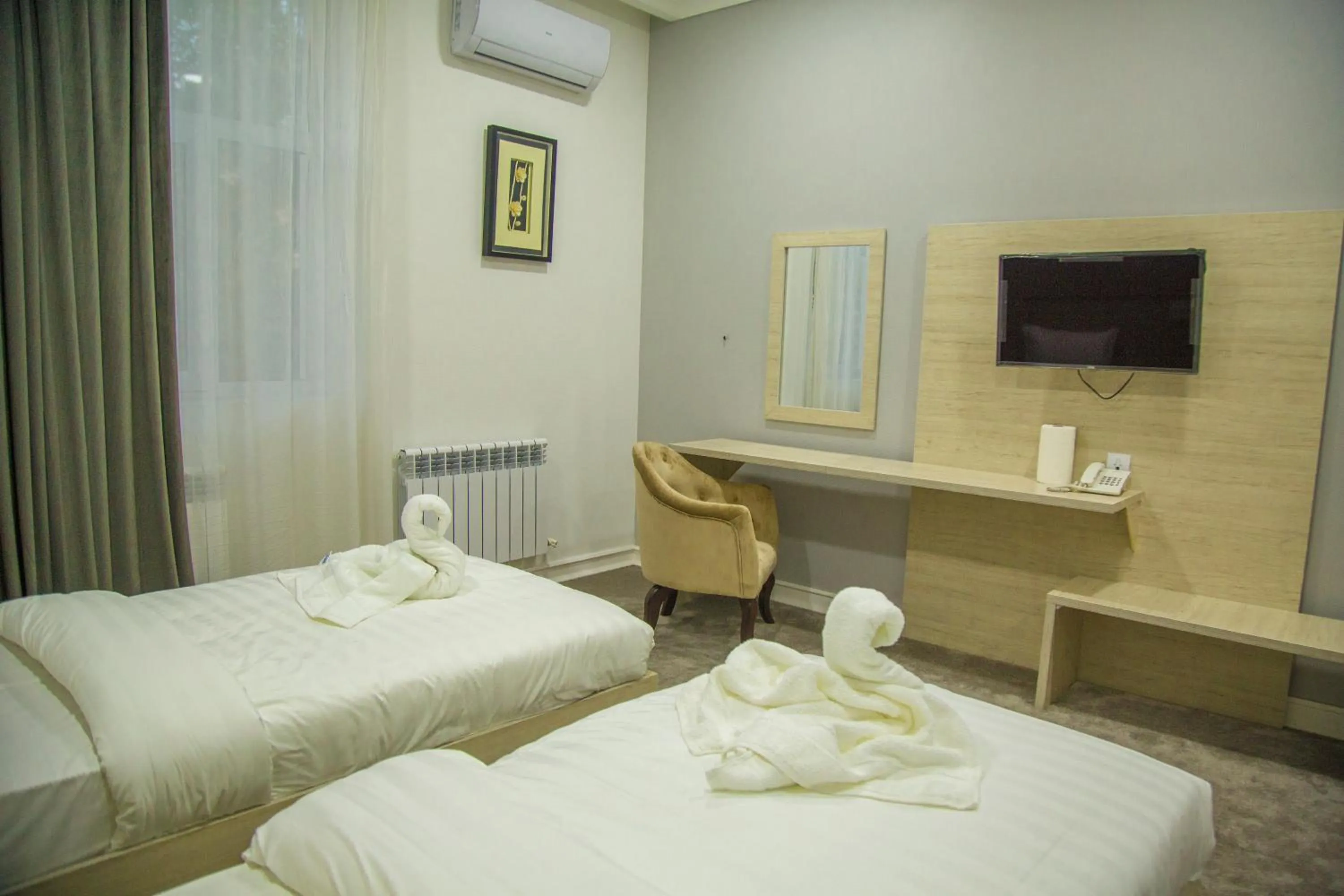 TV and multimedia, Bed in South Hotel Tashkent