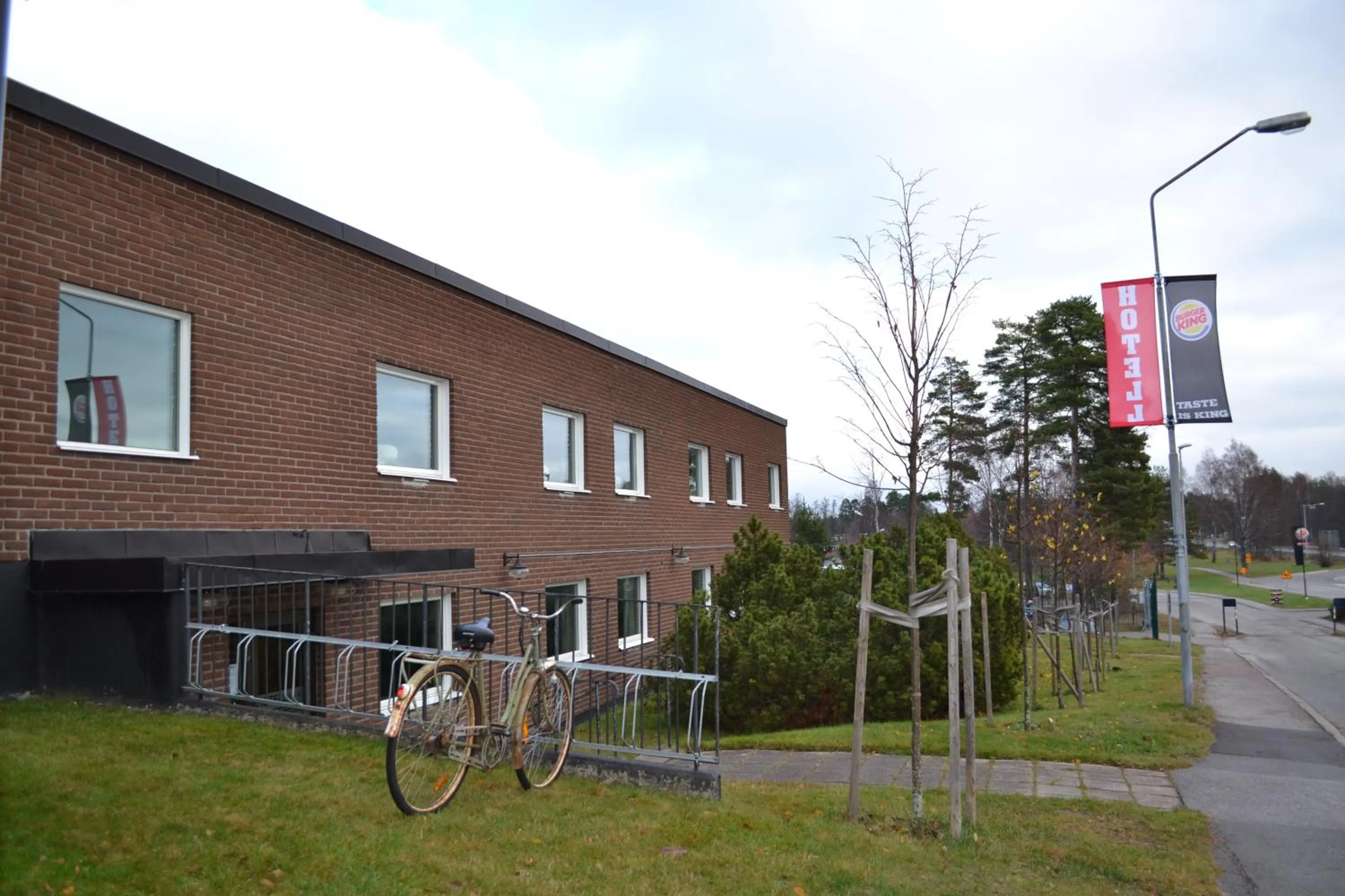 Facade/entrance in RastPunkt Laxå