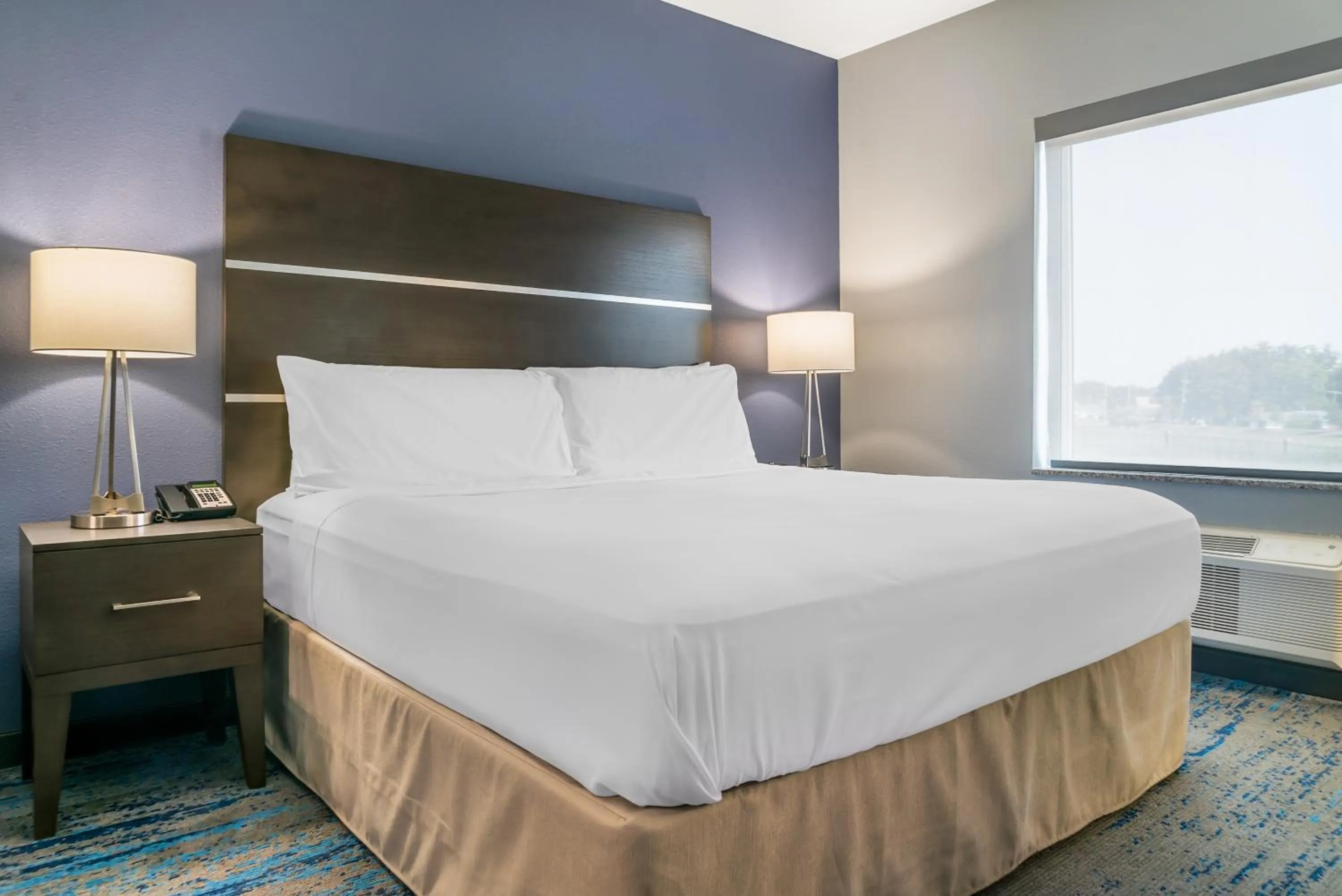 Bed in Comfort Inn & Suites Adrian