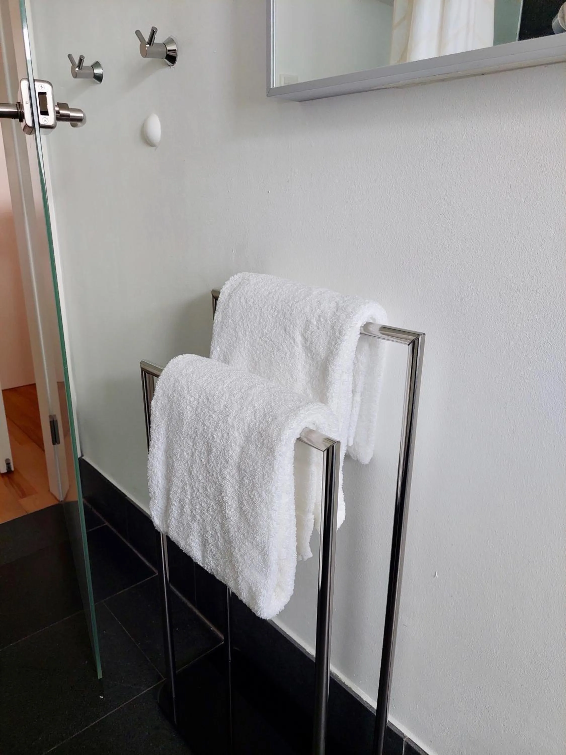 Bathroom in Paleo Finest Serviced Apartments