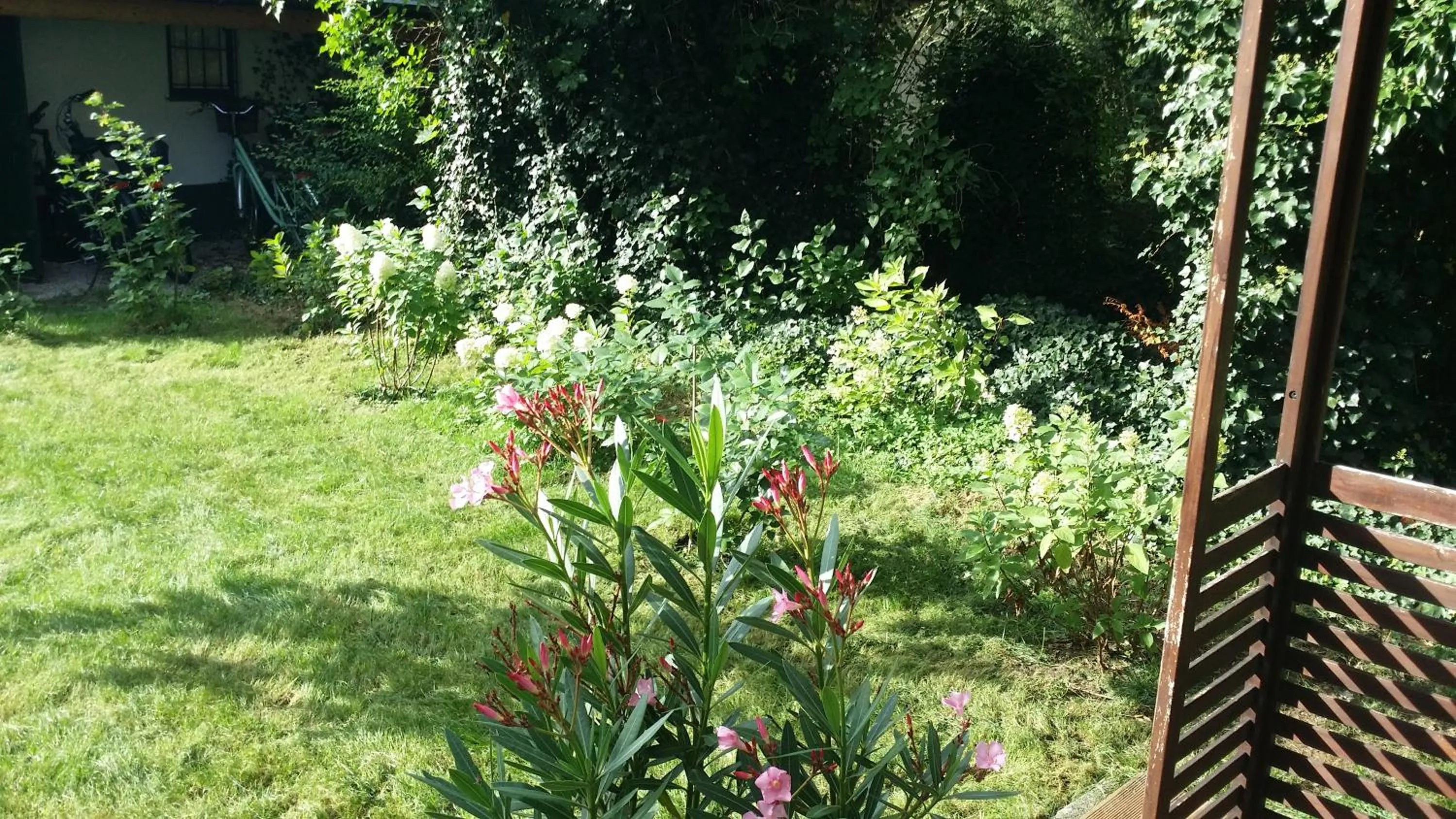 Garden view in Paleo Finest Serviced Apartments