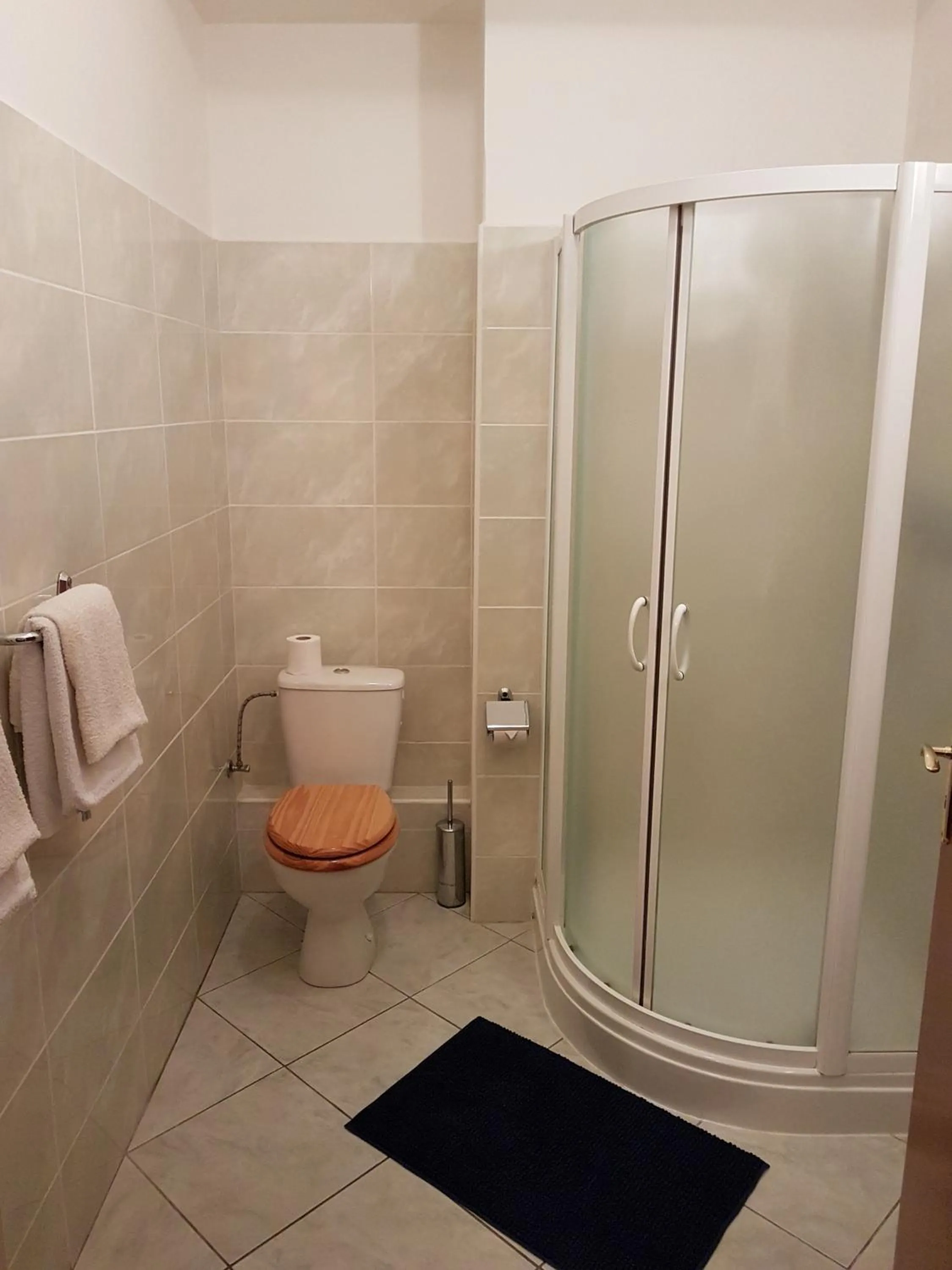 Bathroom in Eurohotel