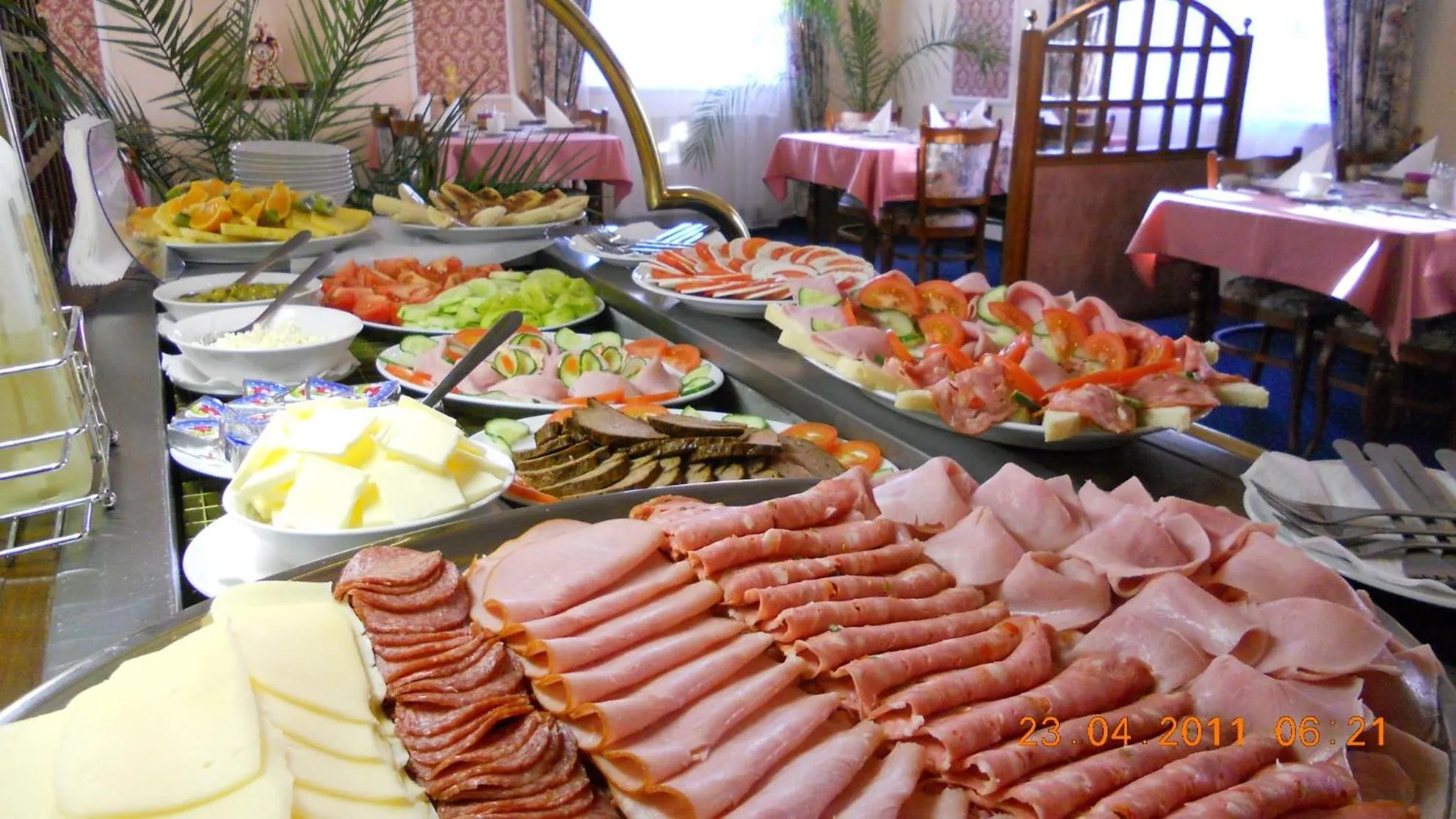 Buffet breakfast in Eurohotel