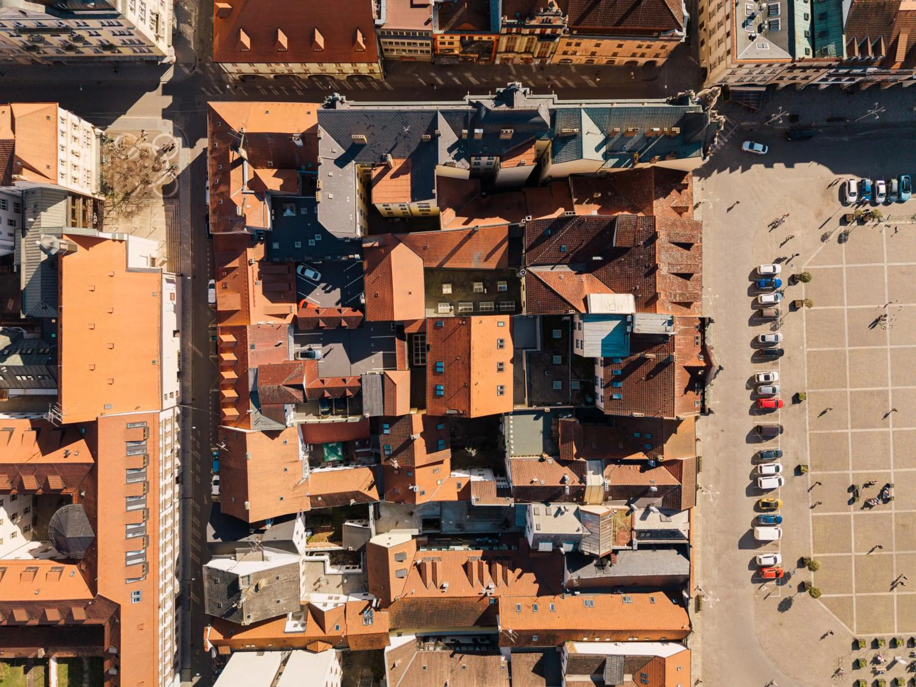 Property building in Grandhotel Zvon