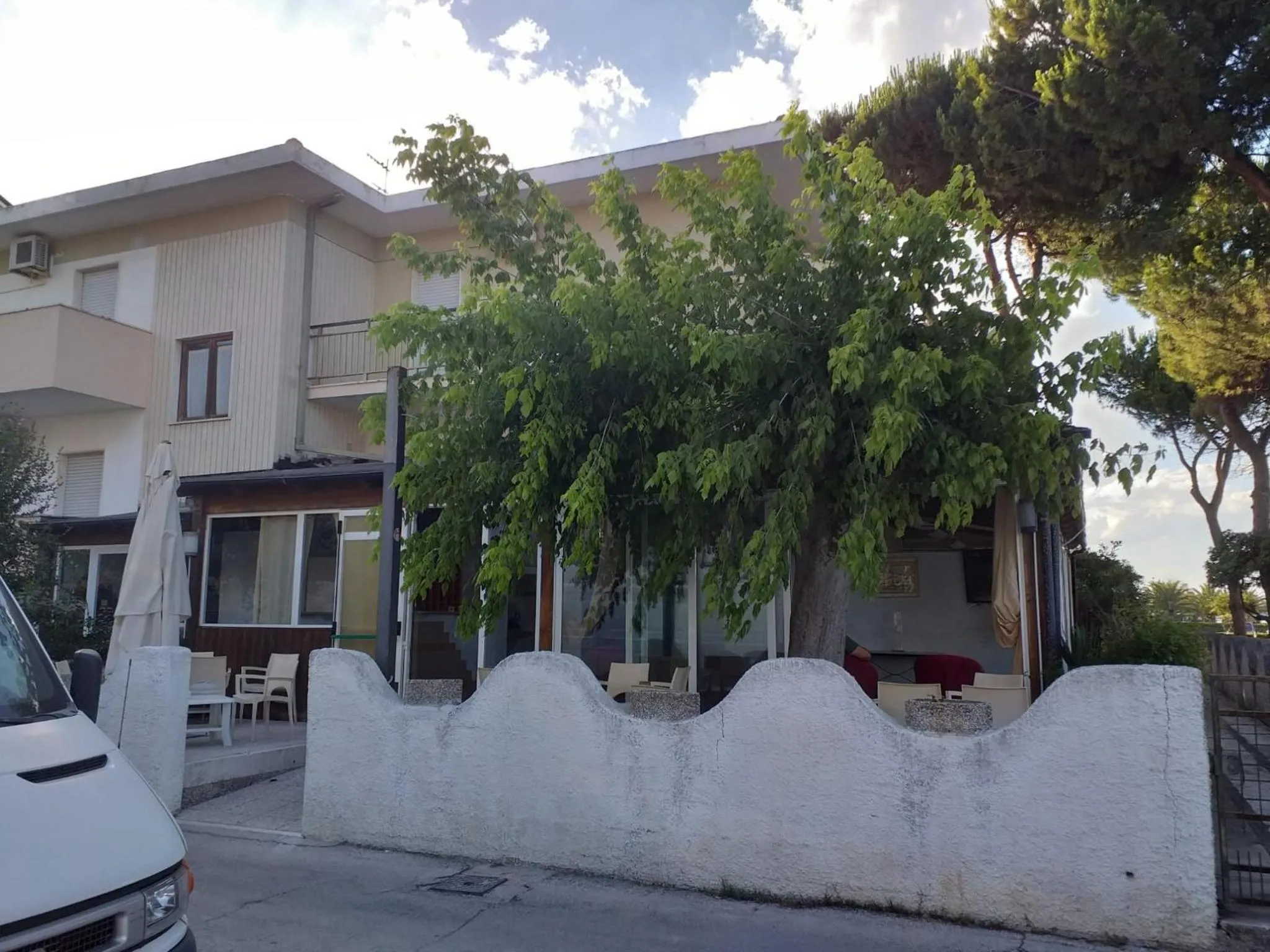 Quadruple room in Pineto - sea view