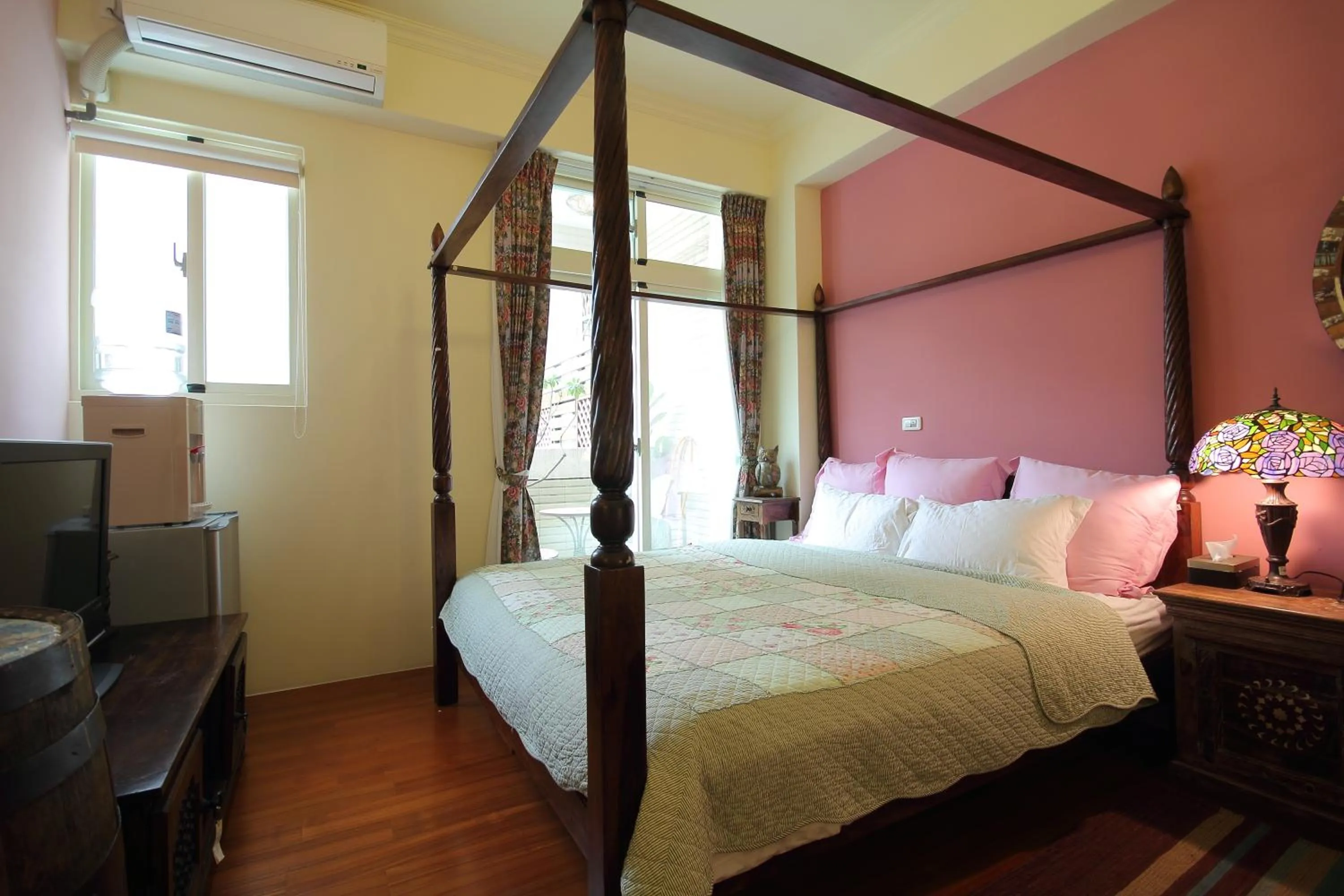 Seating area in Hualien Paris Home B&B