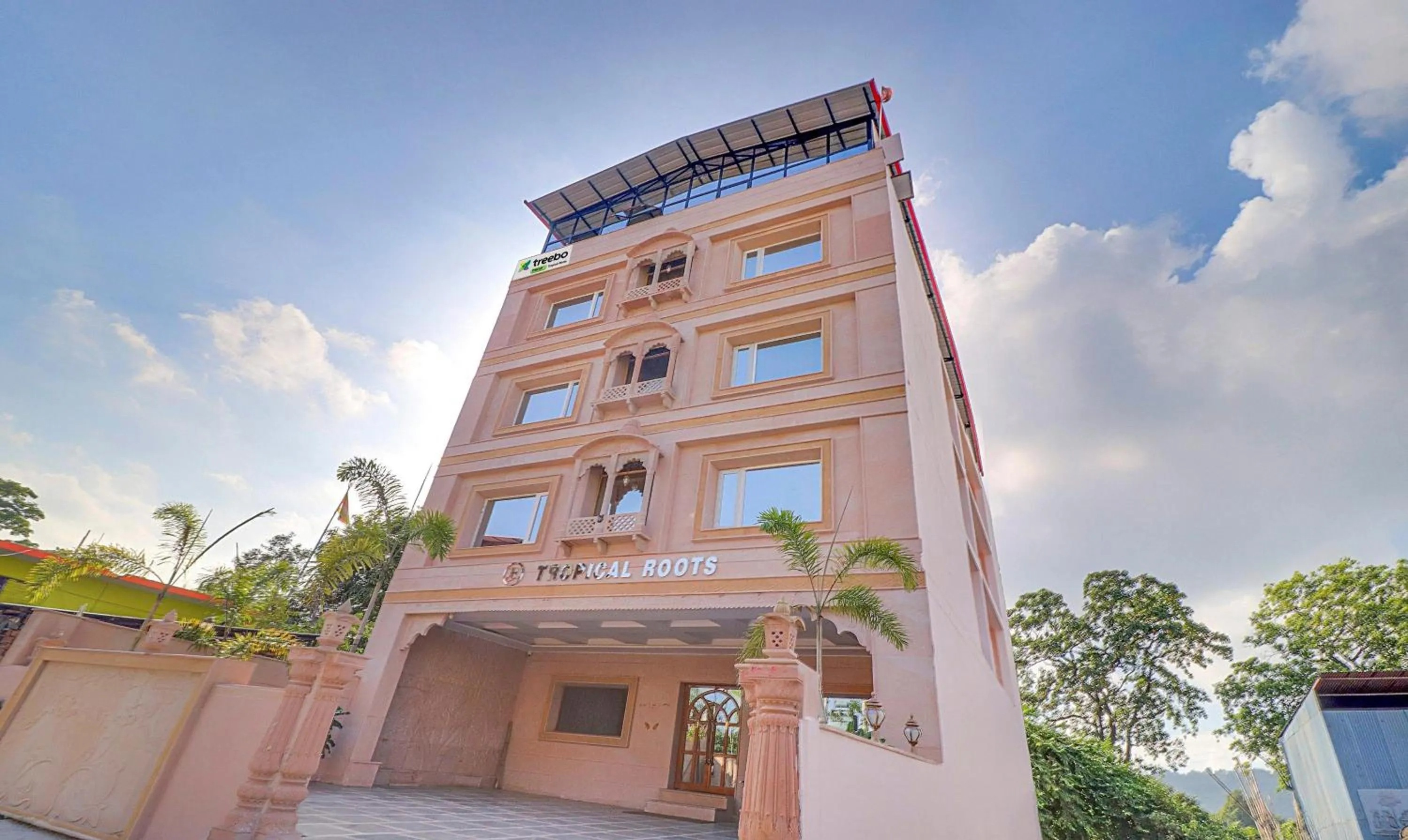 Property building in Treebo Tropical Roots, Bhupatwala Haridwar