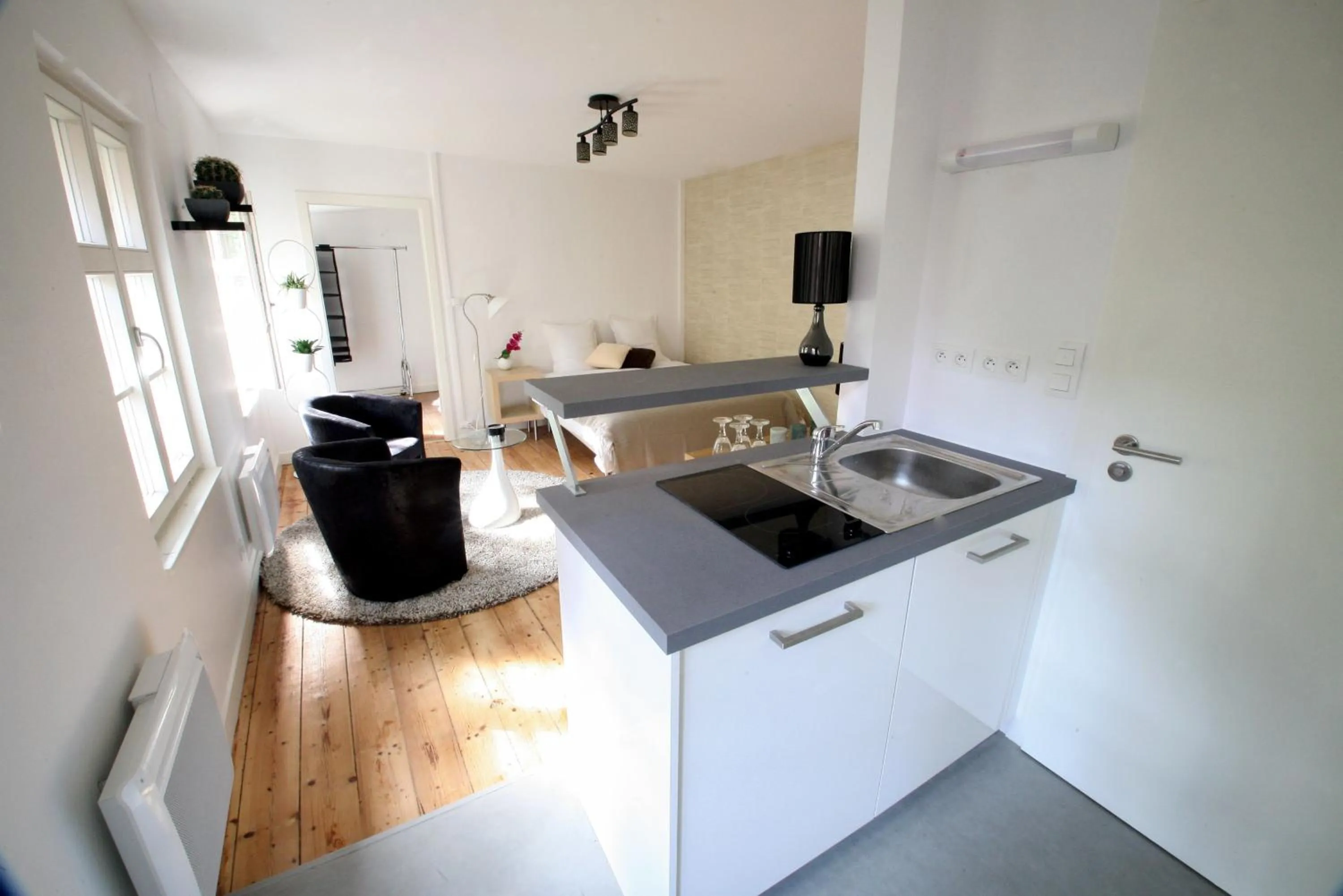 Photo of the whole room in Appartements Orfèvres Cathédrale