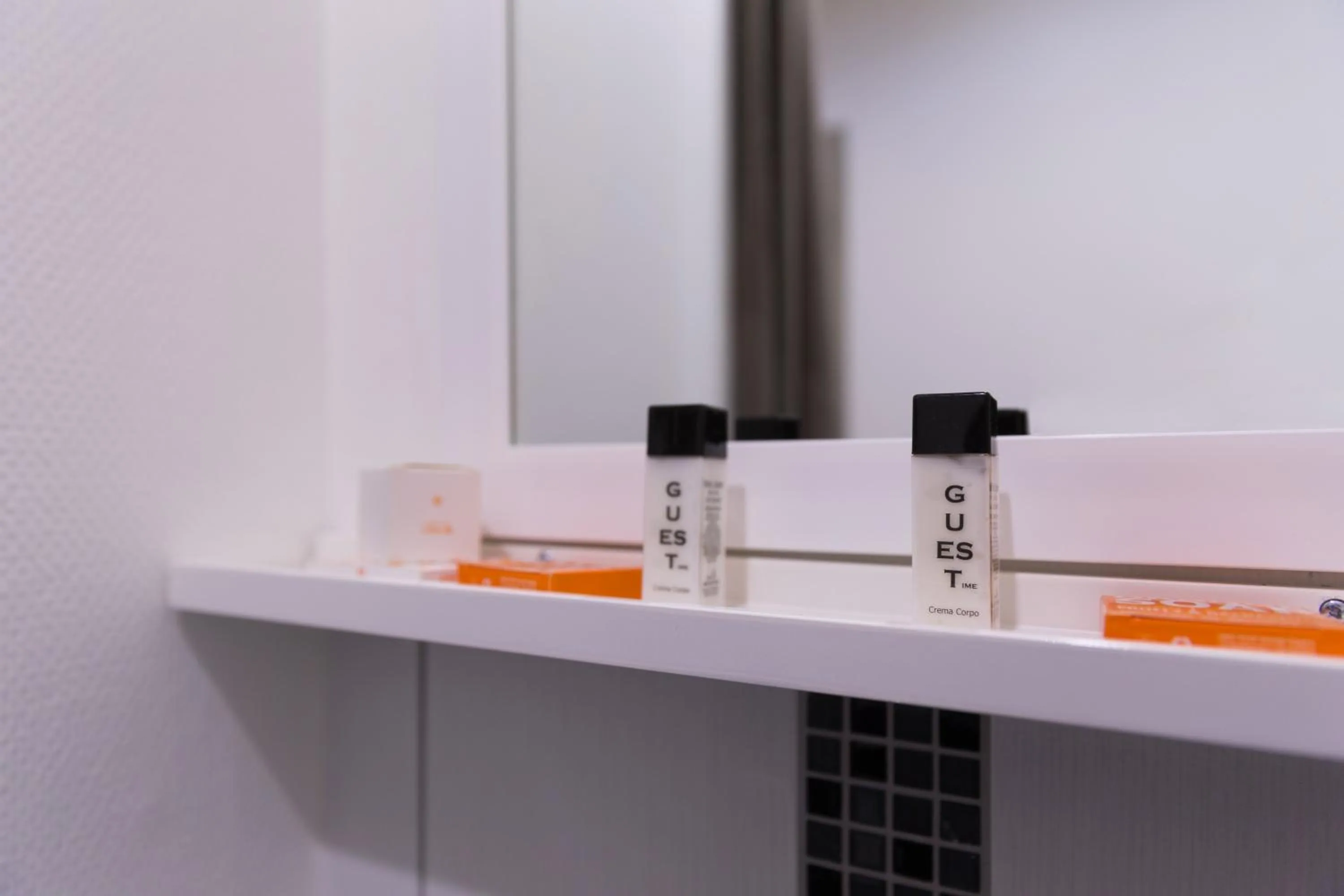 Bathroom in Appartements Orfèvres Cathédrale