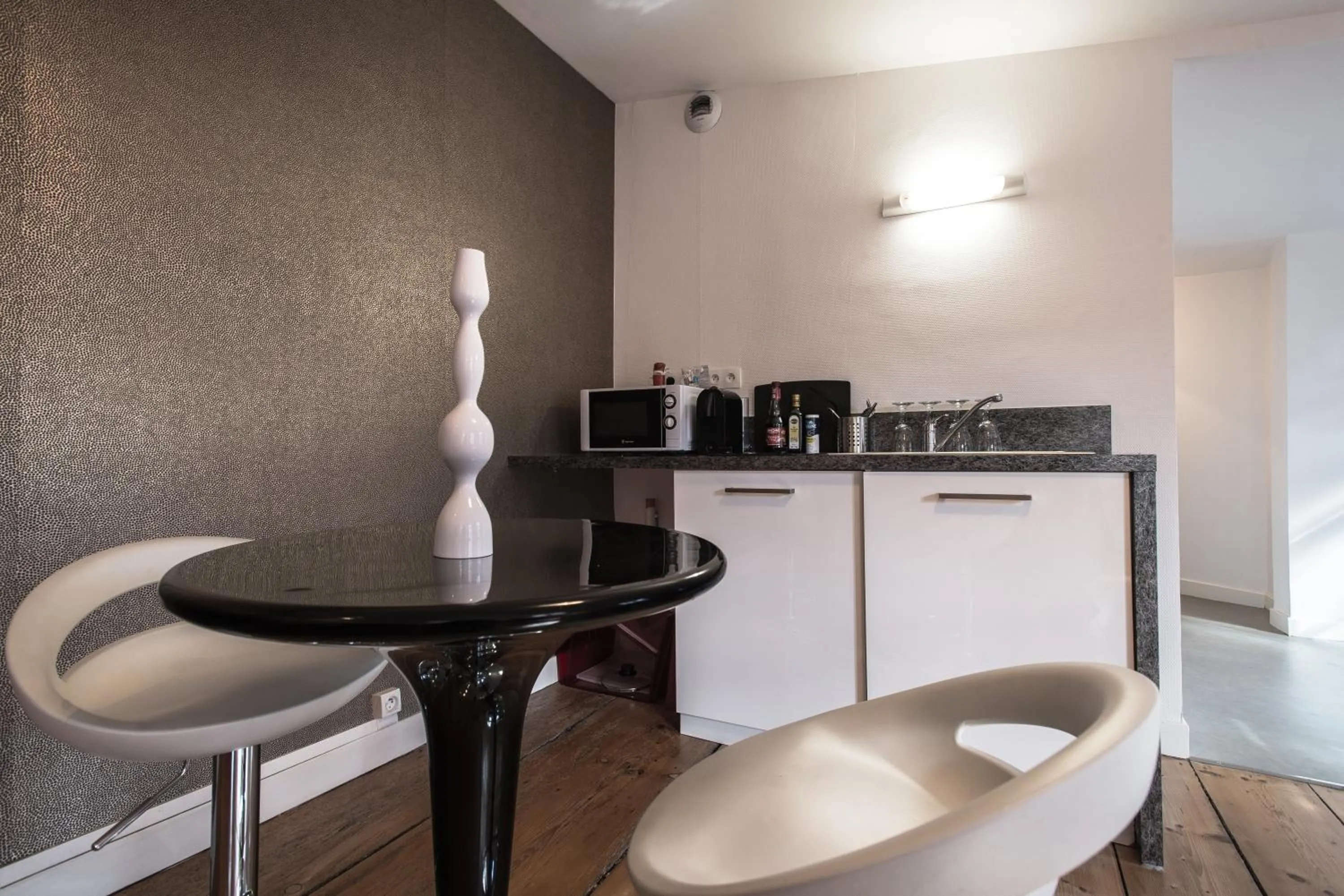 Kitchen or kitchenette in Appartements Orfèvres Cathédrale