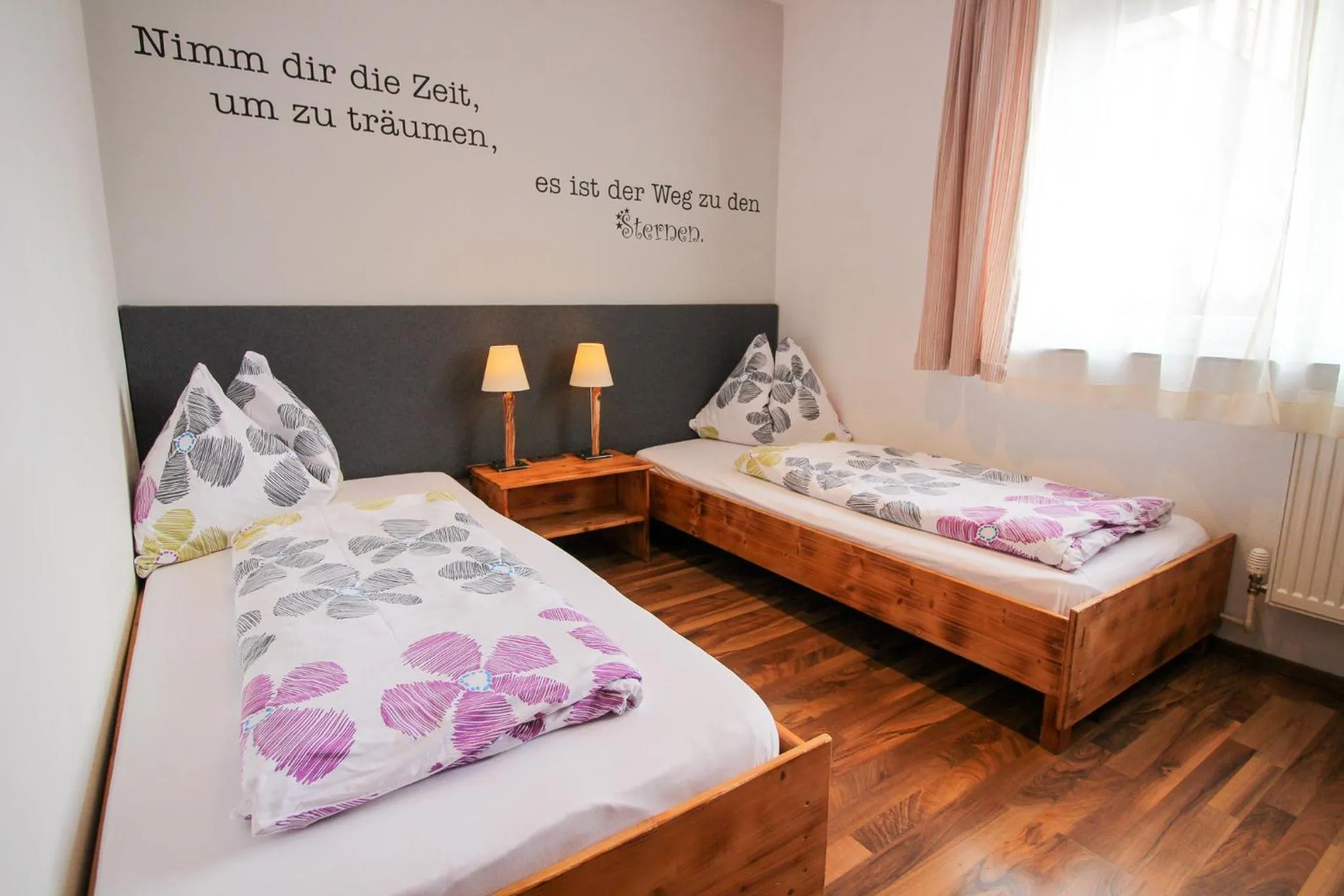 Bedroom, Bed in Haus Kinspergher