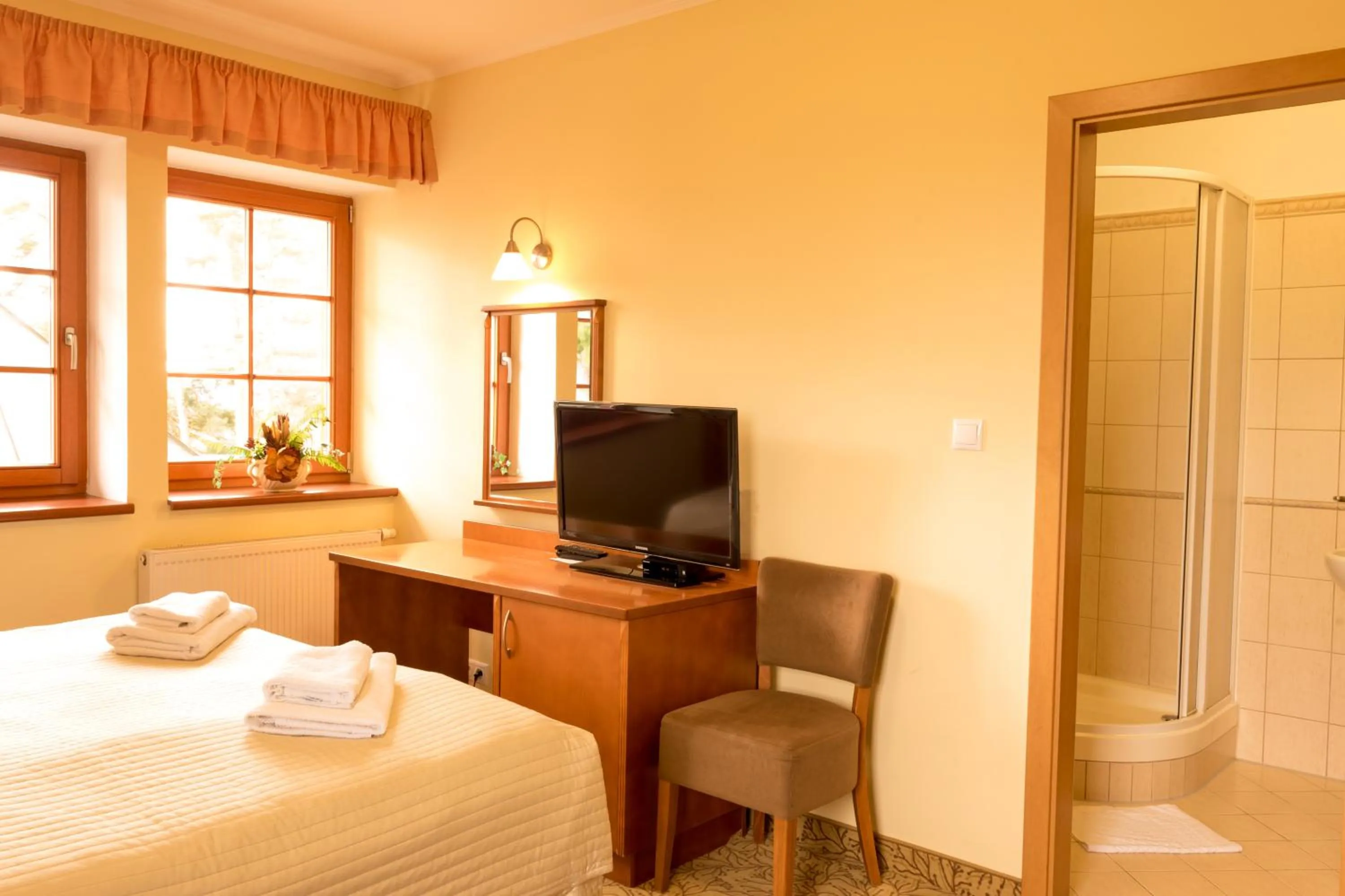 Bedroom, Bed in Hotel VÍTKOVA HORA