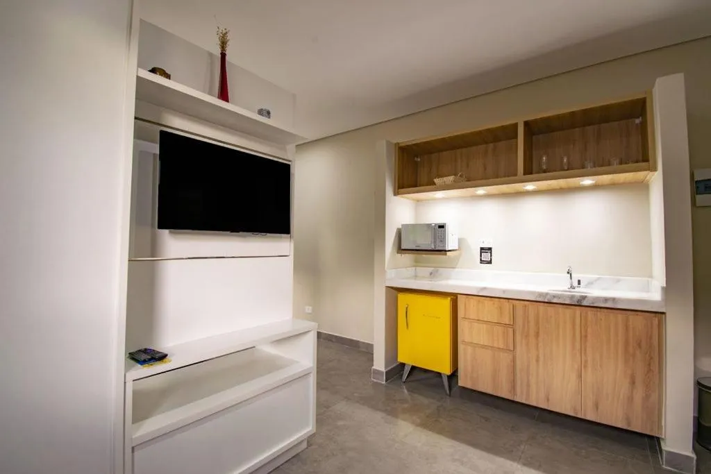 Cabana's Acqua Hotel