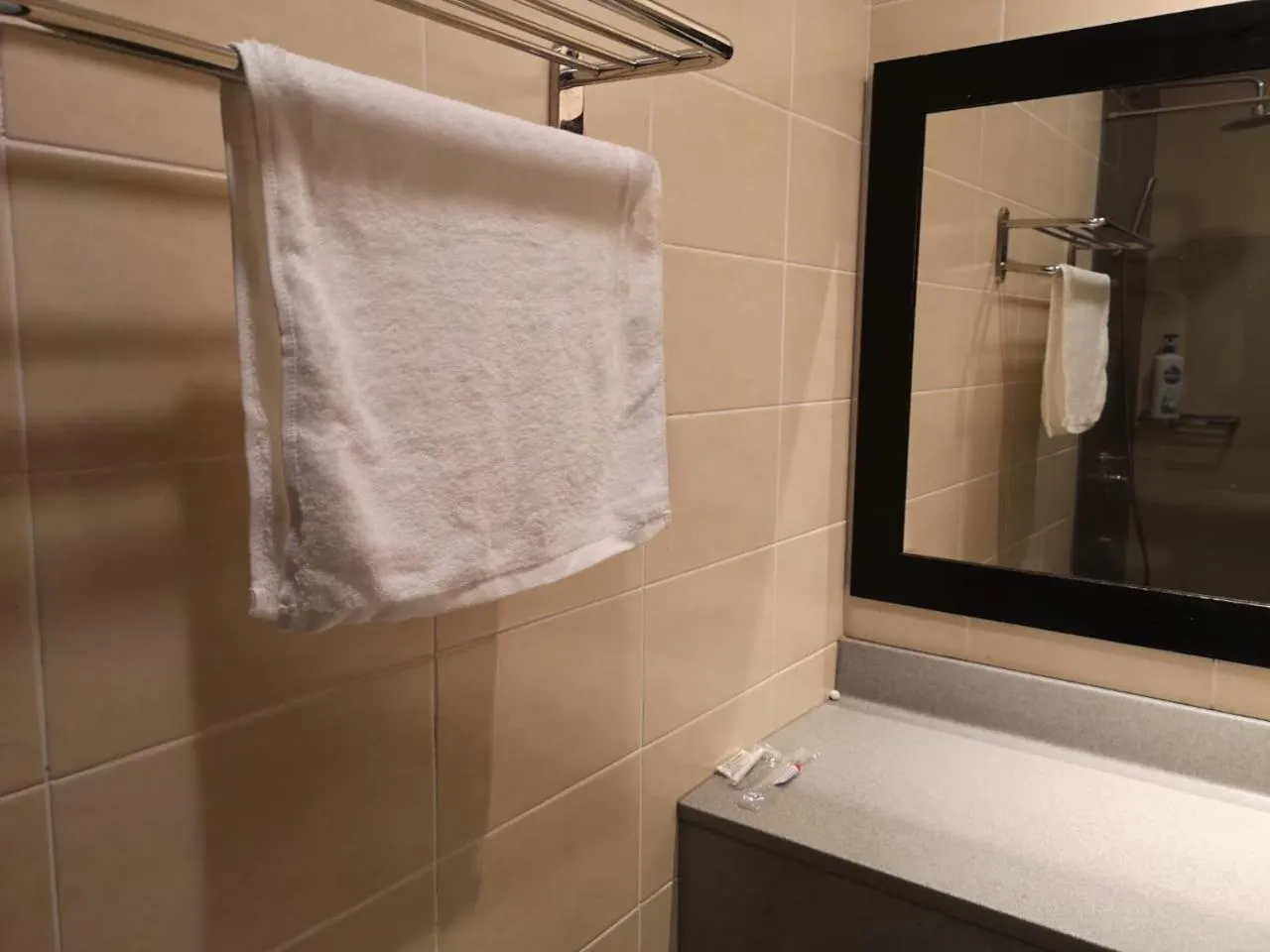 Shaftsbury Residence Cyberjaya with free parking & Netflix