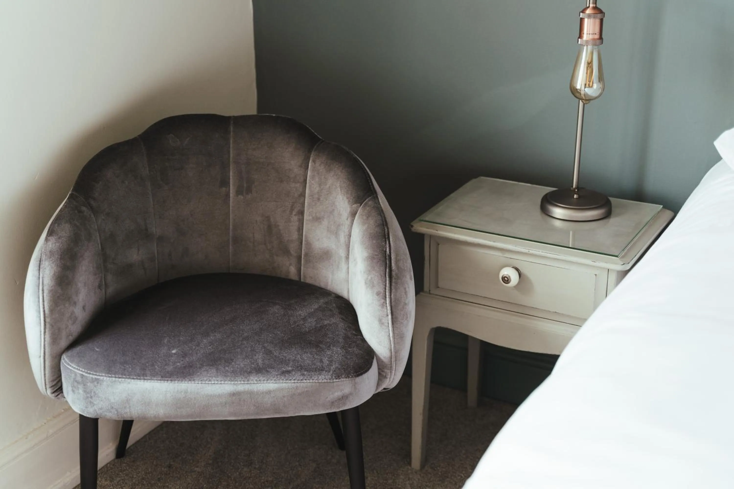 Bedroom in The Falcon Inn