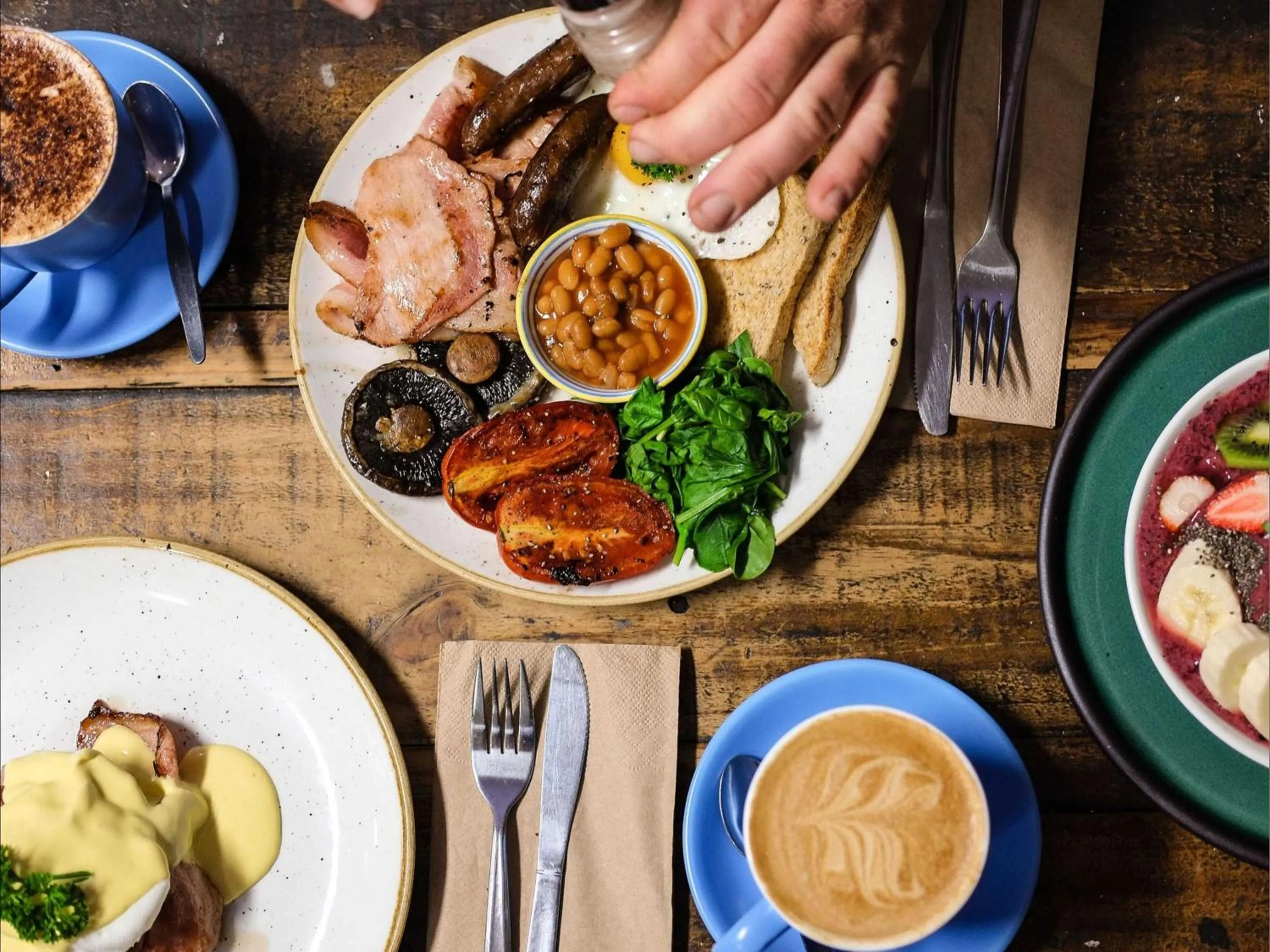 Breakfast in The Falcon Inn