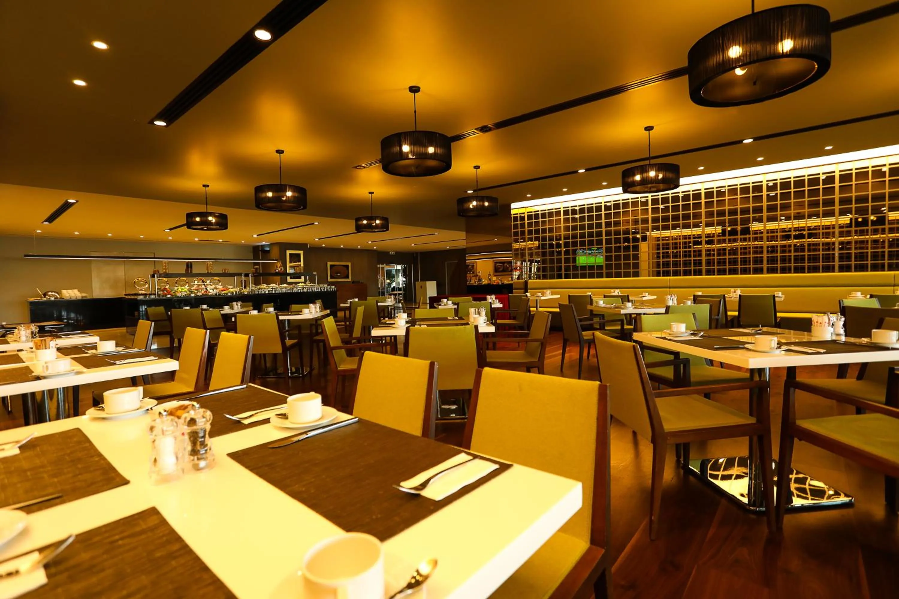 Restaurant/places to eat in Ramada Plaza by Wyndham Istanbul Asia Airport