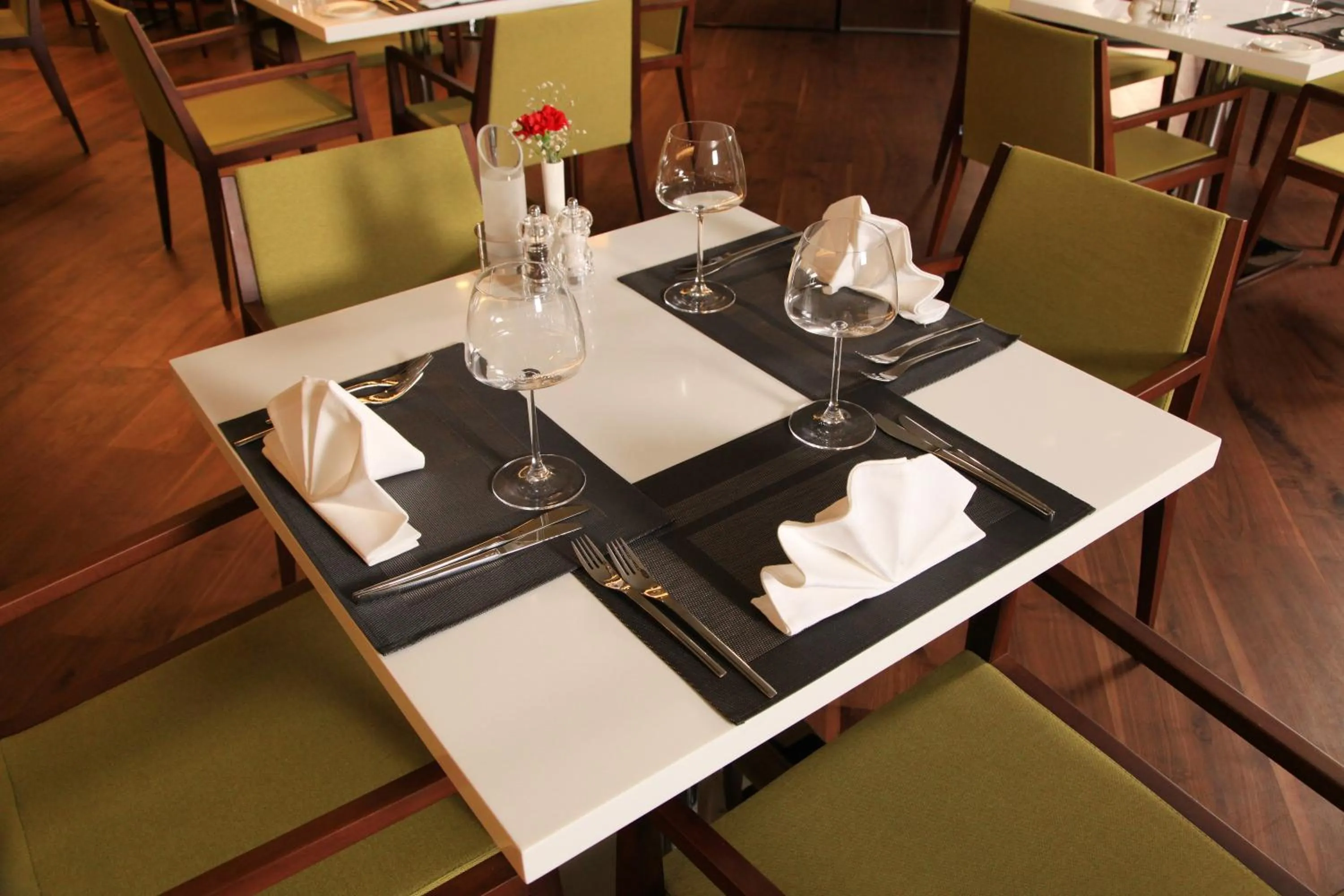 Restaurant/places to eat in Ramada Plaza by Wyndham Istanbul Asia Airport