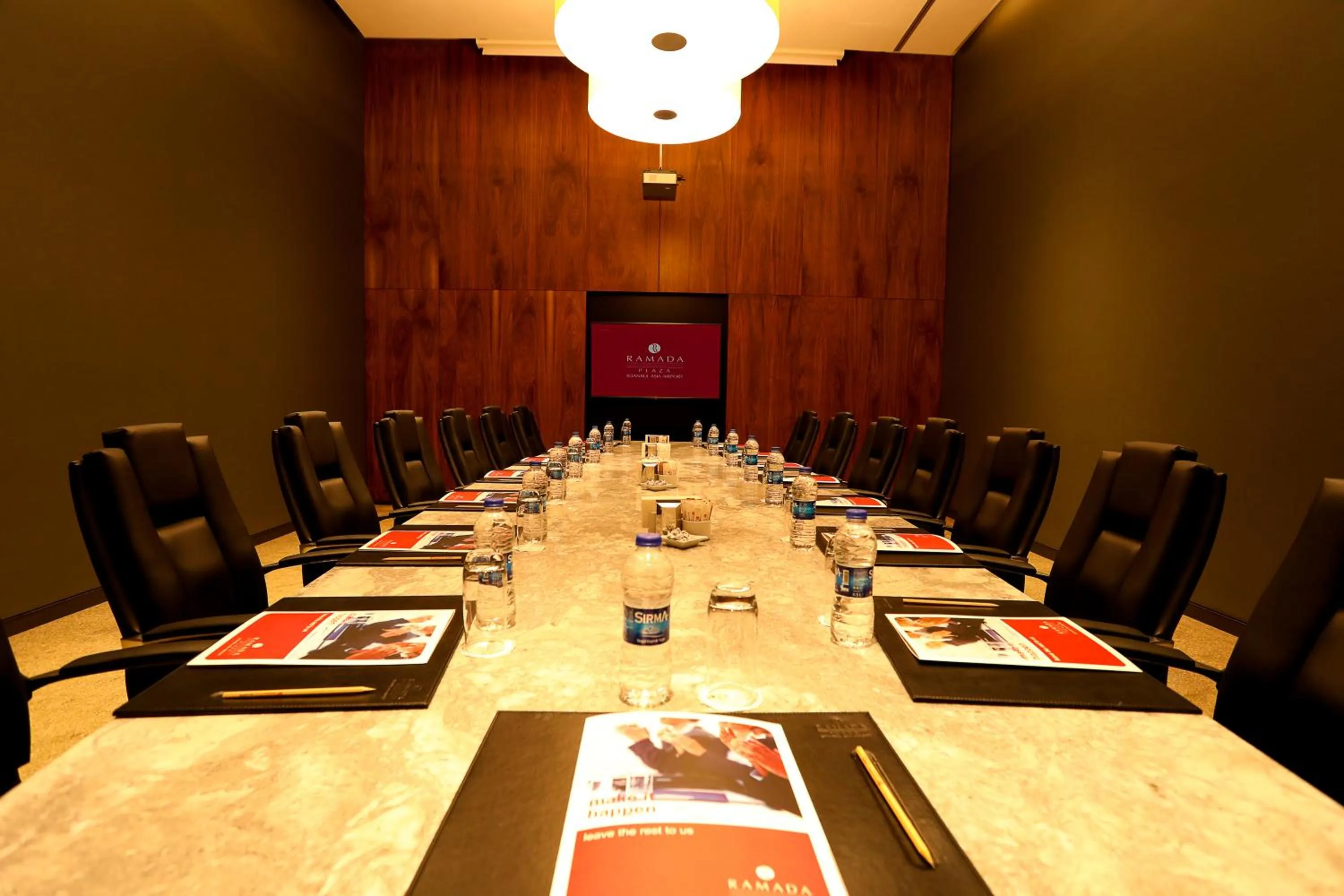 Business facilities in Ramada Plaza by Wyndham Istanbul Asia Airport