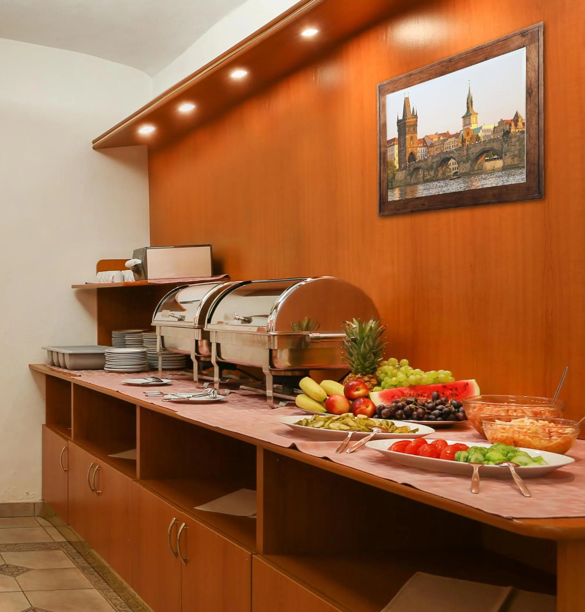 Buffet breakfast in City Club Prague