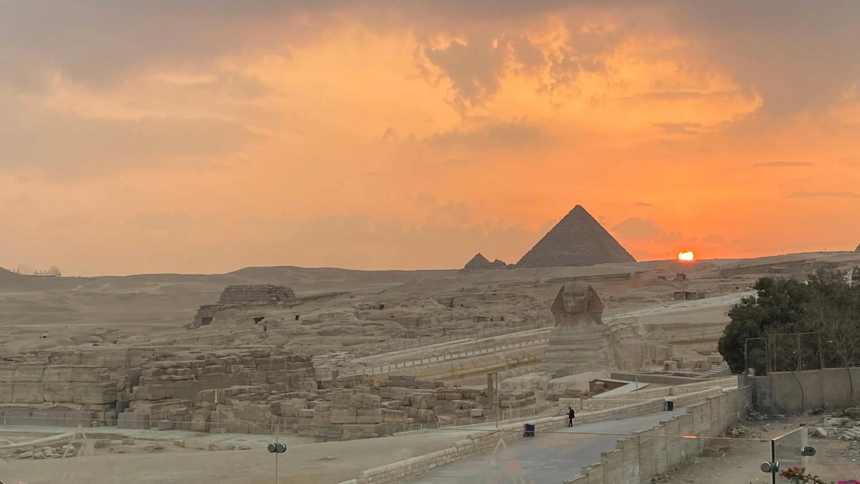 Nearby landmark in Seven Pyramids View Inn