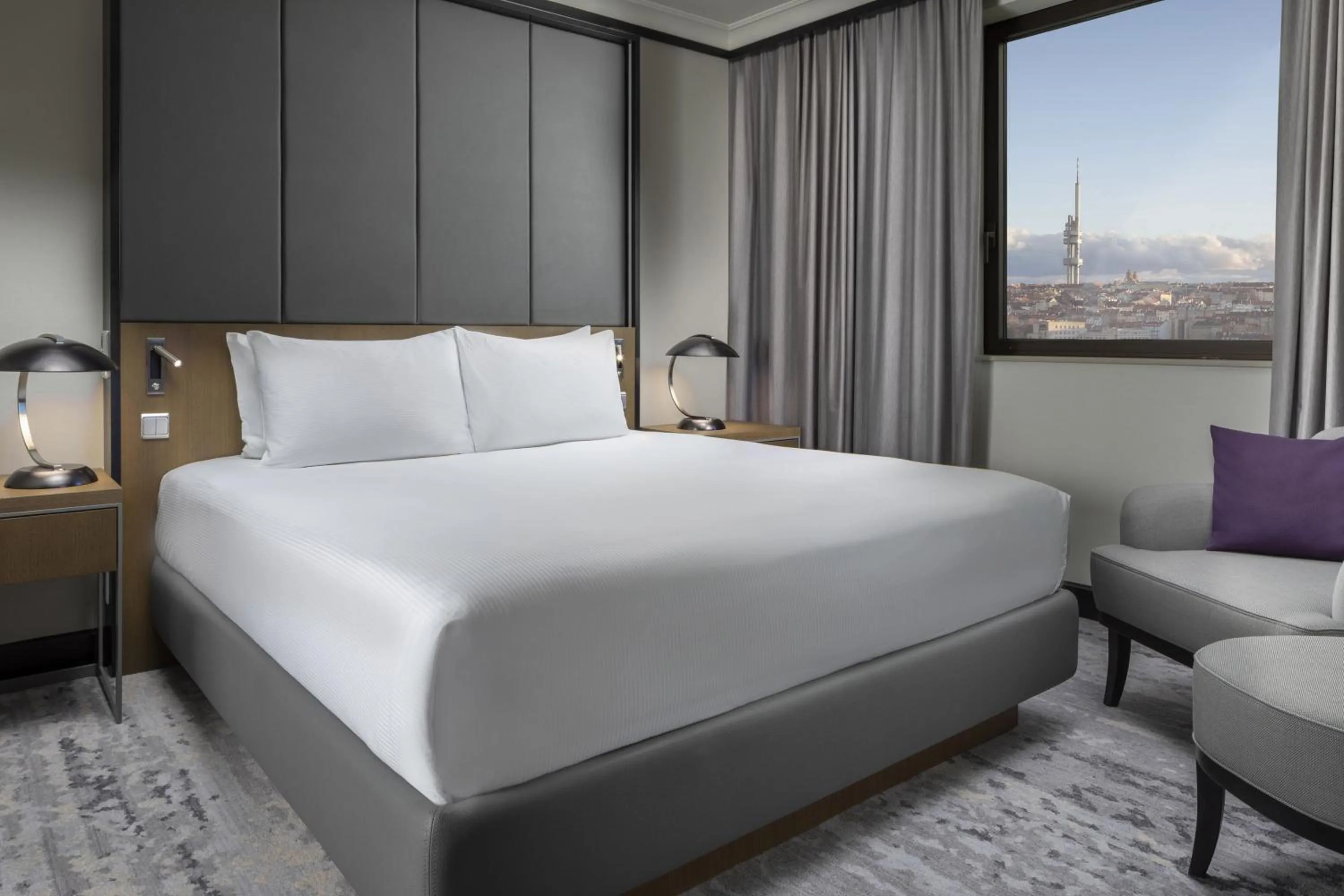 Bedroom, Bed in Hilton Prague Hotel