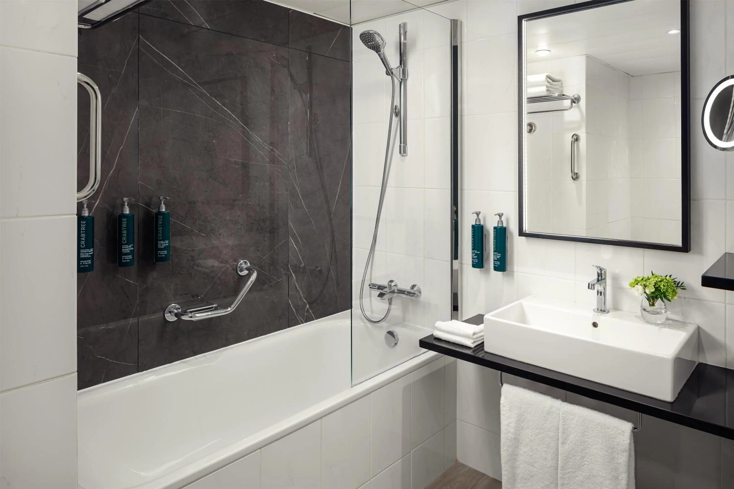 Bathroom in Hilton Prague Atrium