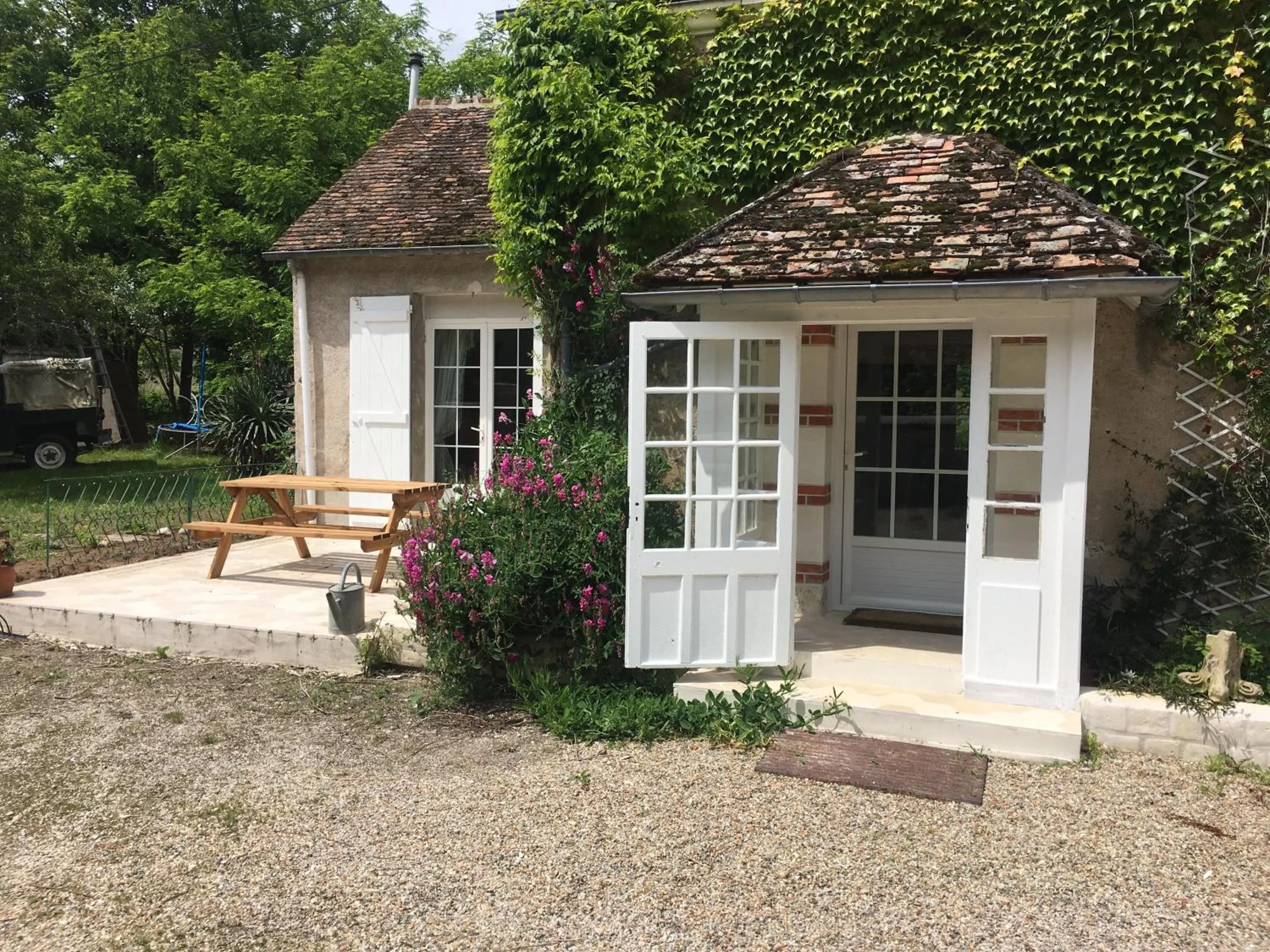 Facade/entrance in Maison d'hôtes Moulin du Bas Pesé