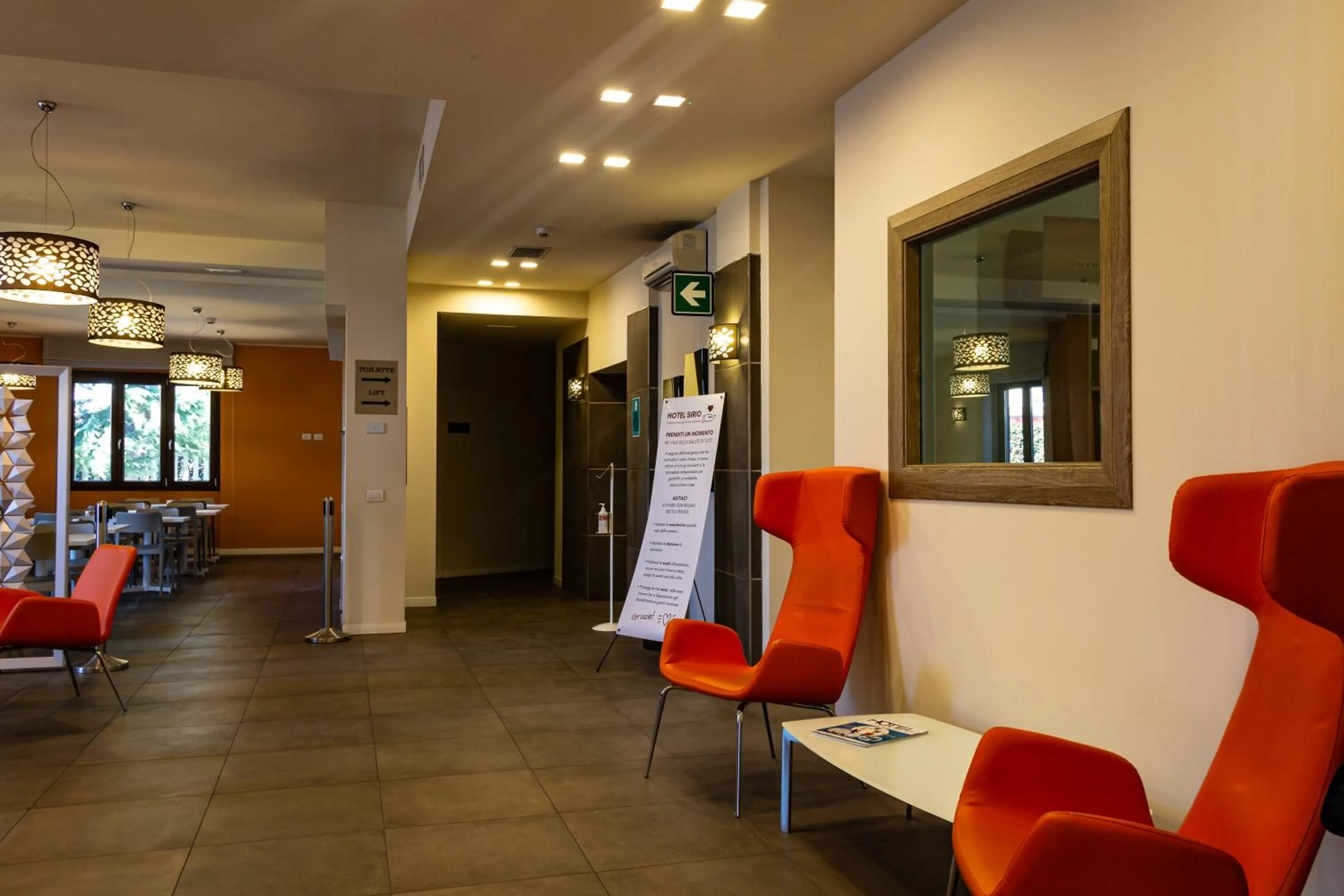 Lobby or reception in Hotel Sirio - Sure Hotel Collection by Best Western