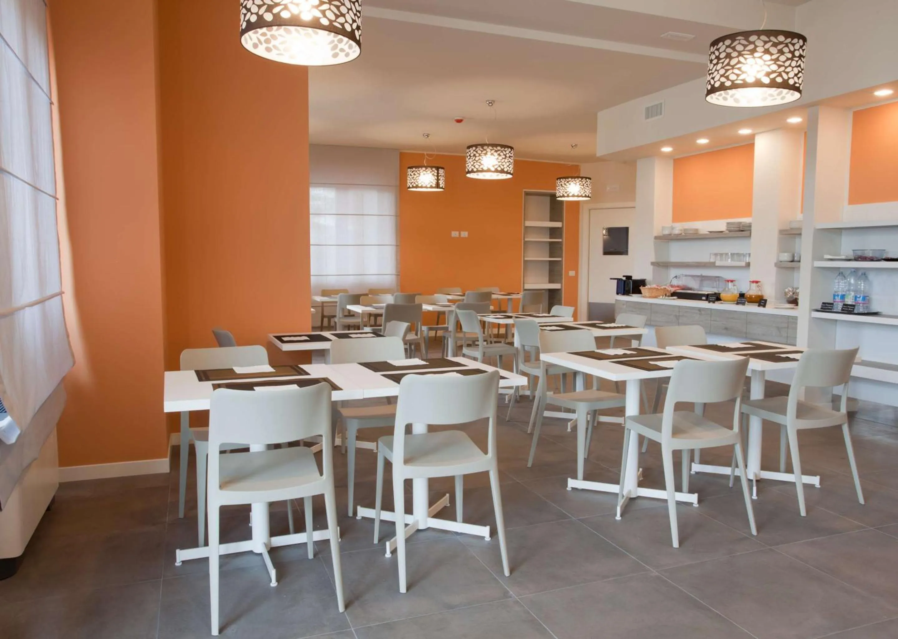 Restaurant/places to eat in Hotel Sirio - Sure Hotel Collection by Best Western