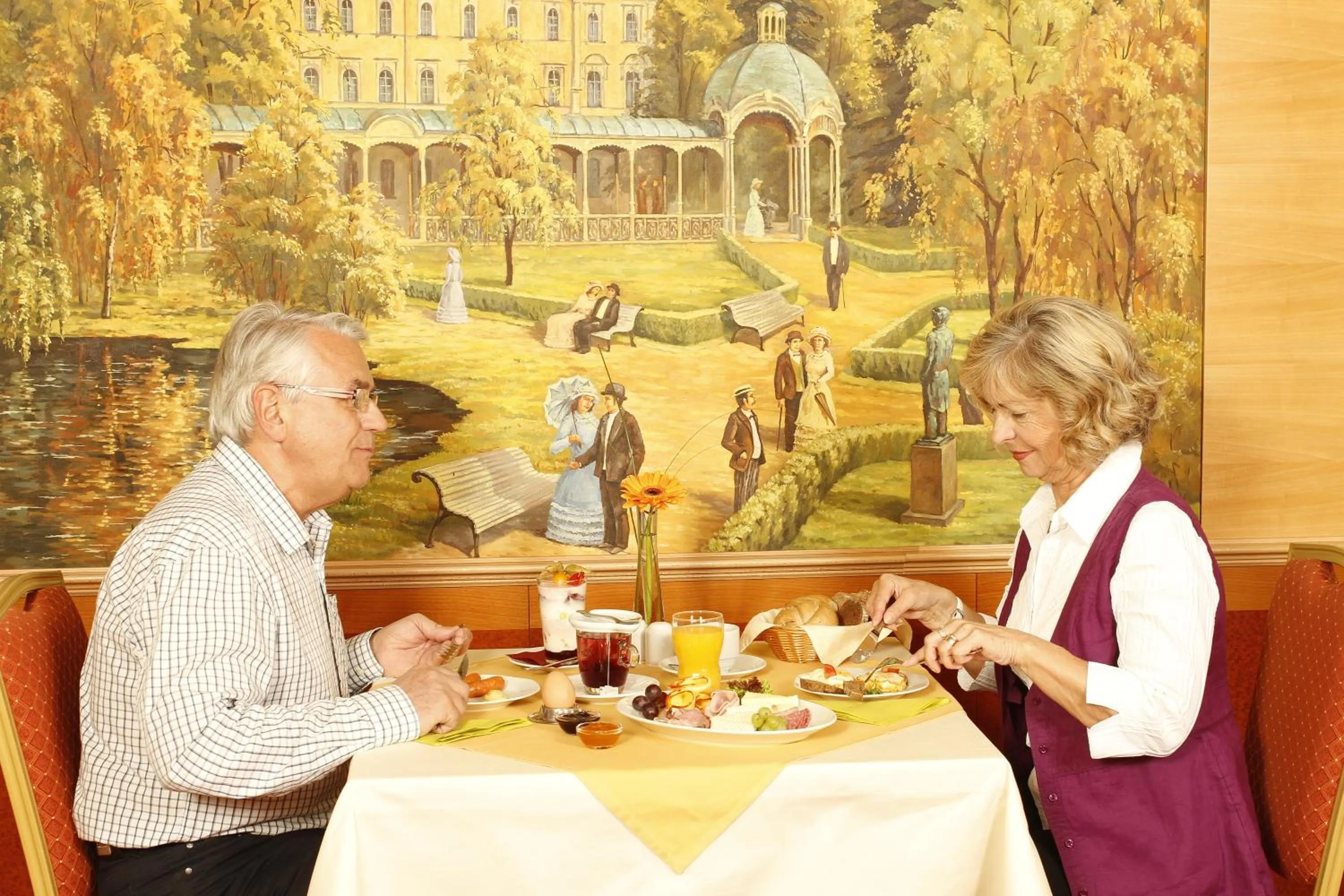 Restaurant/places to eat in Hotel Lafonte