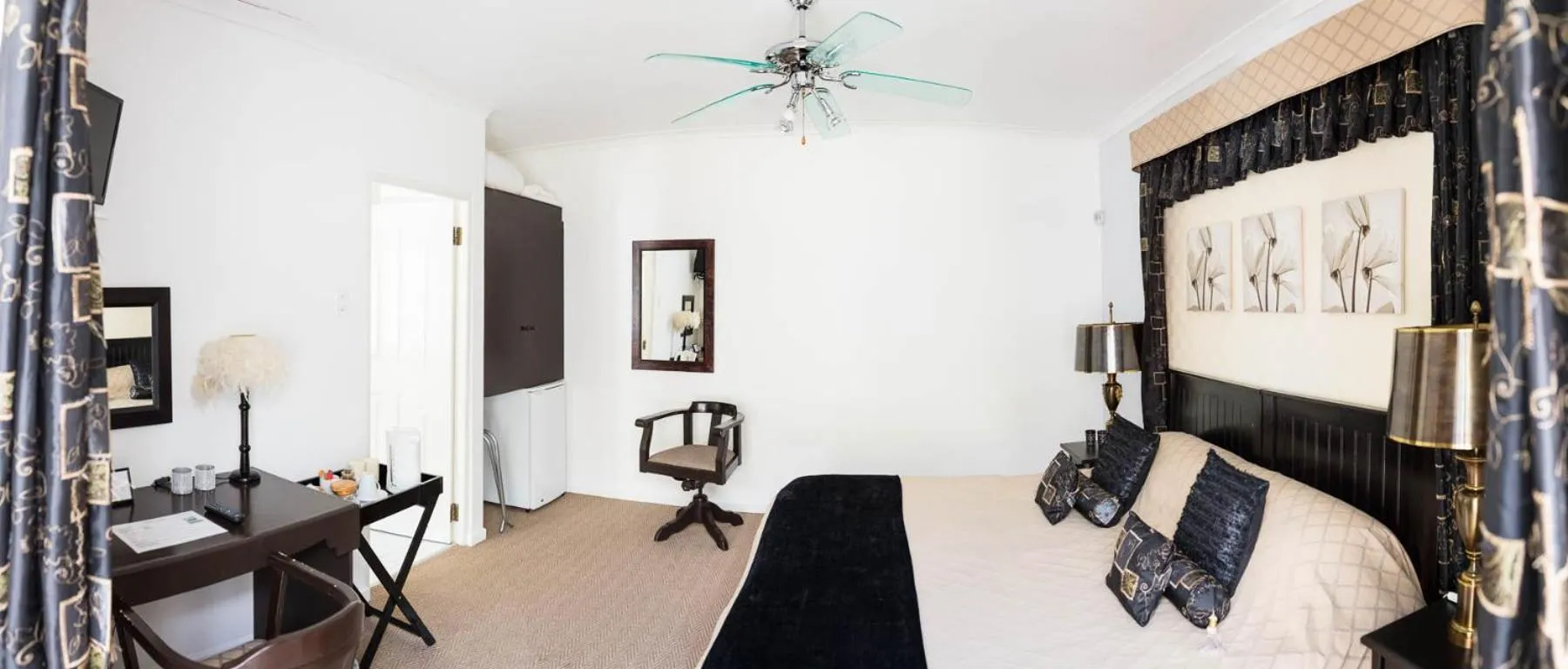 Superior Double Room in Church Hills Boutique Accommodation