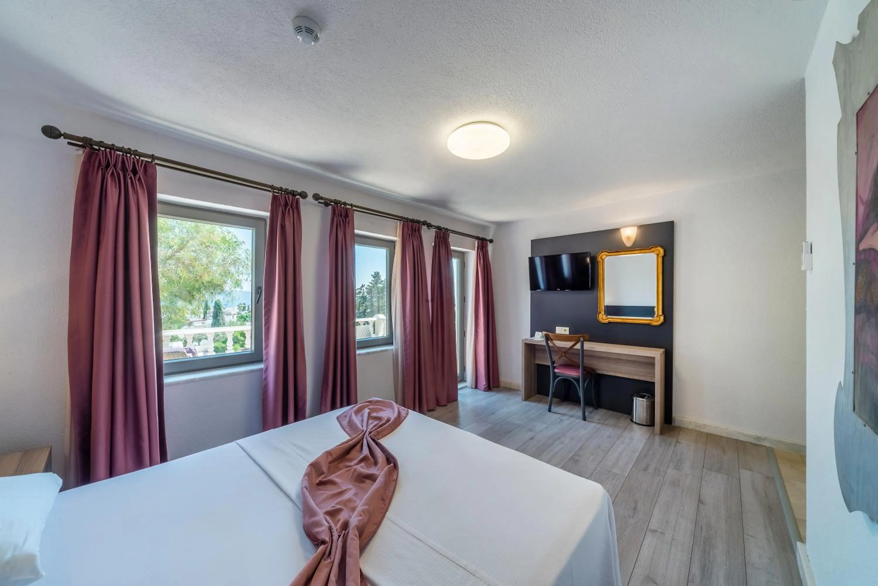 Bed in laden hotel bodrum