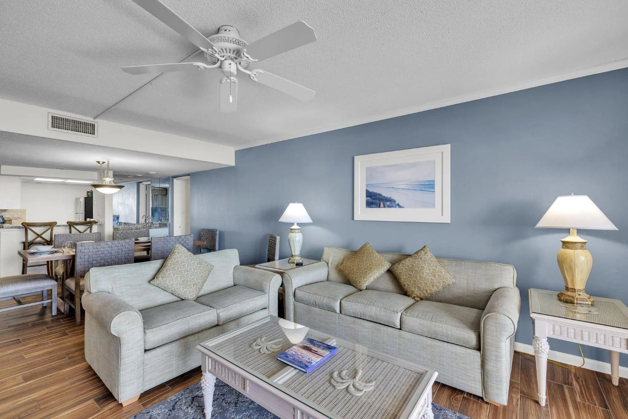 Living room in Seawatch at Island Club